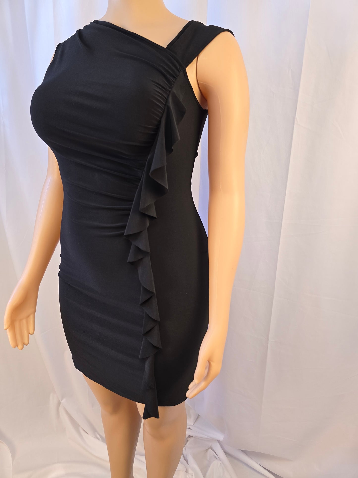 Spense Black Ruffle Black Dress Size Large Preloved