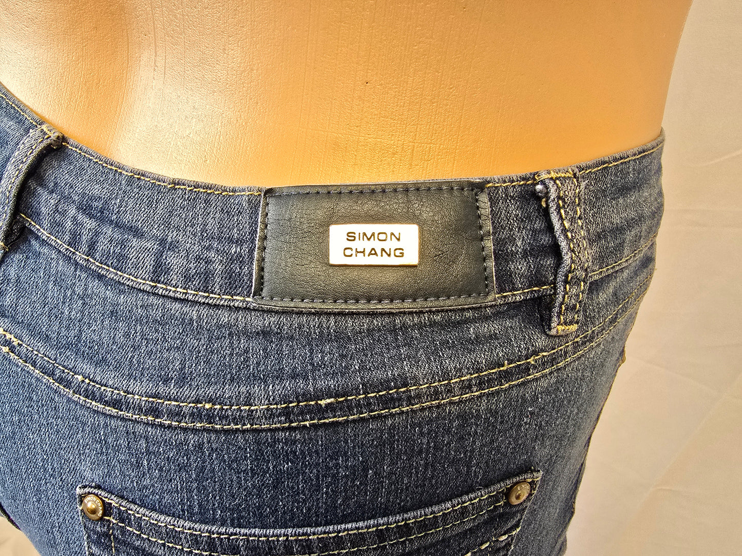 Simon Chang Denim Jeans Size 16 Preloved