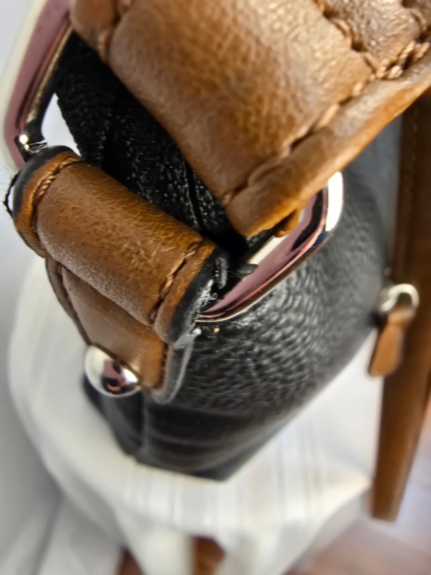 Roots Faux Leather Crossbody Black and Tan Purse Preloved