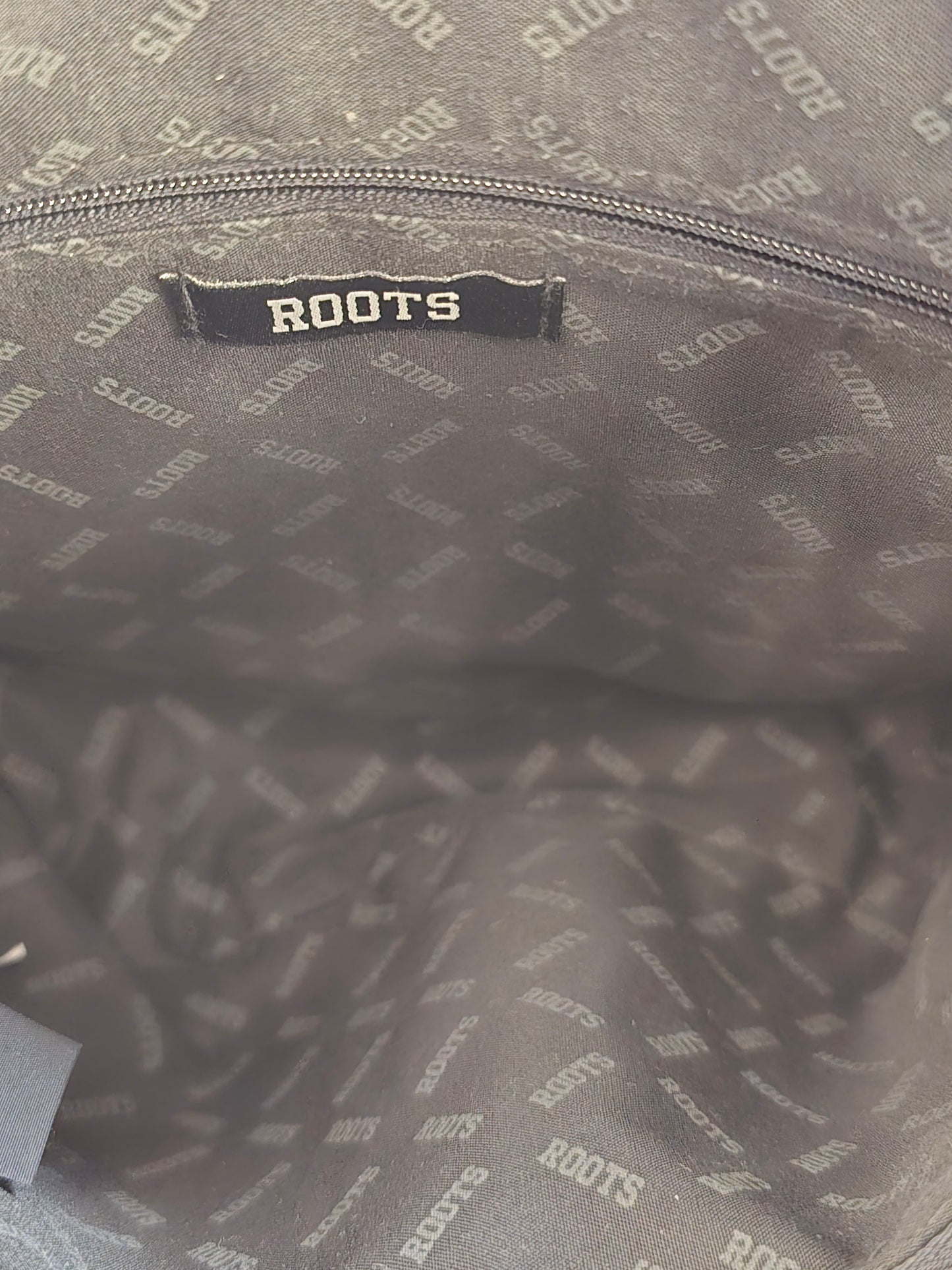 Roots Faux Leather Crossbody Black and Tan Purse Preloved