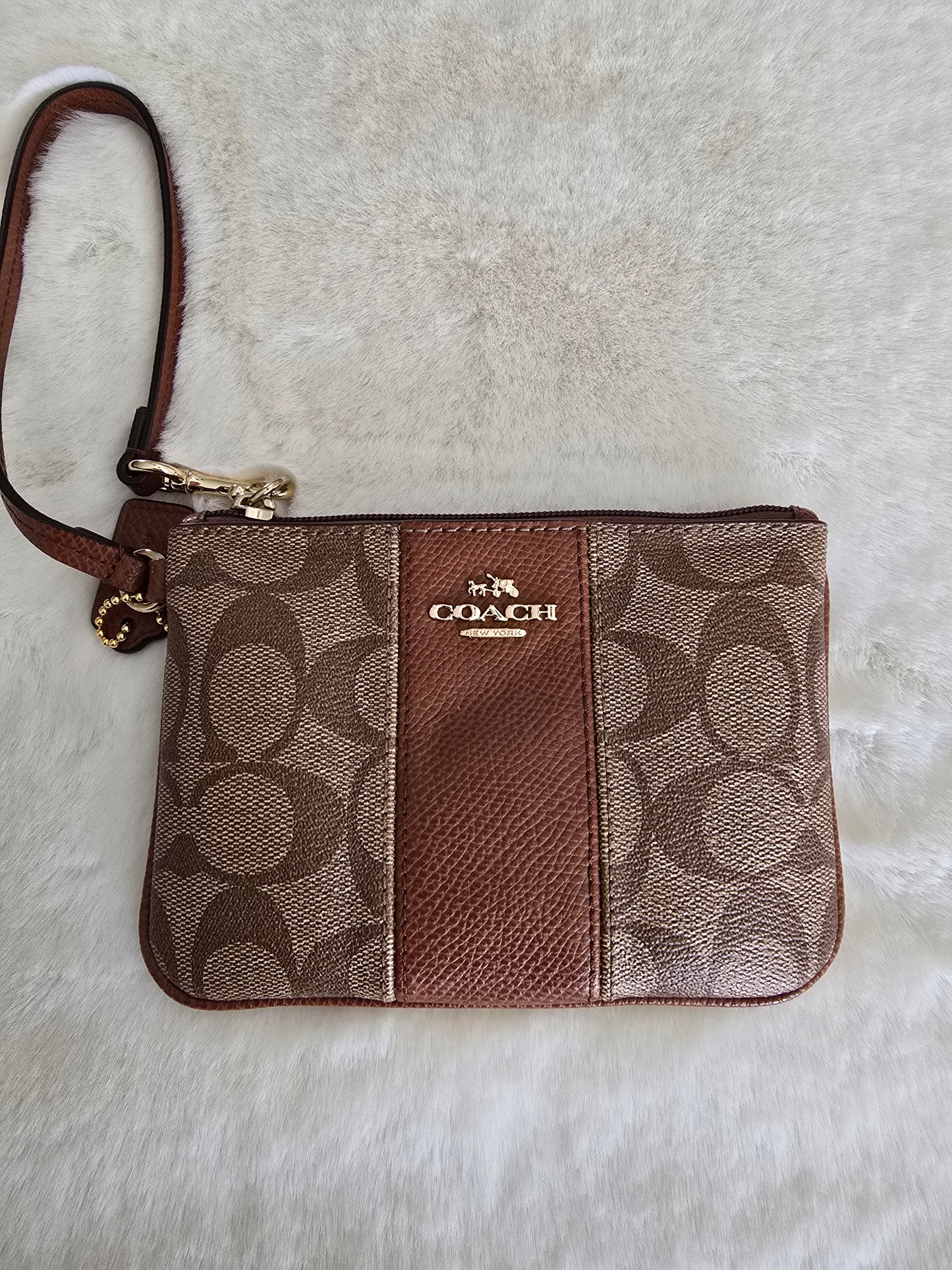 Coach Wallet with Strap Brown / Tan Preloved