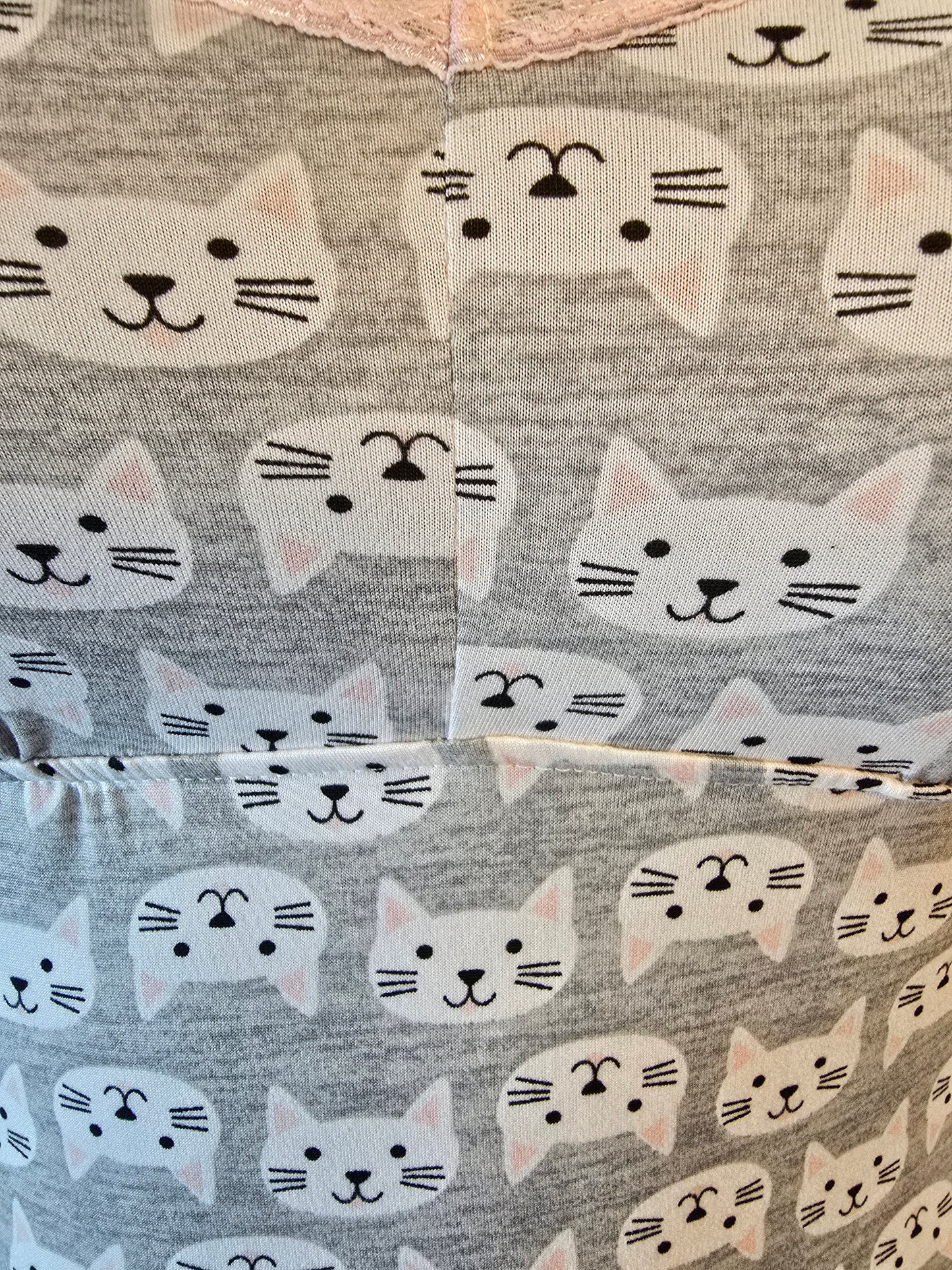 Pillow Talk Cat Theme 2 Piece Nightgown and Robe XL New With Tags