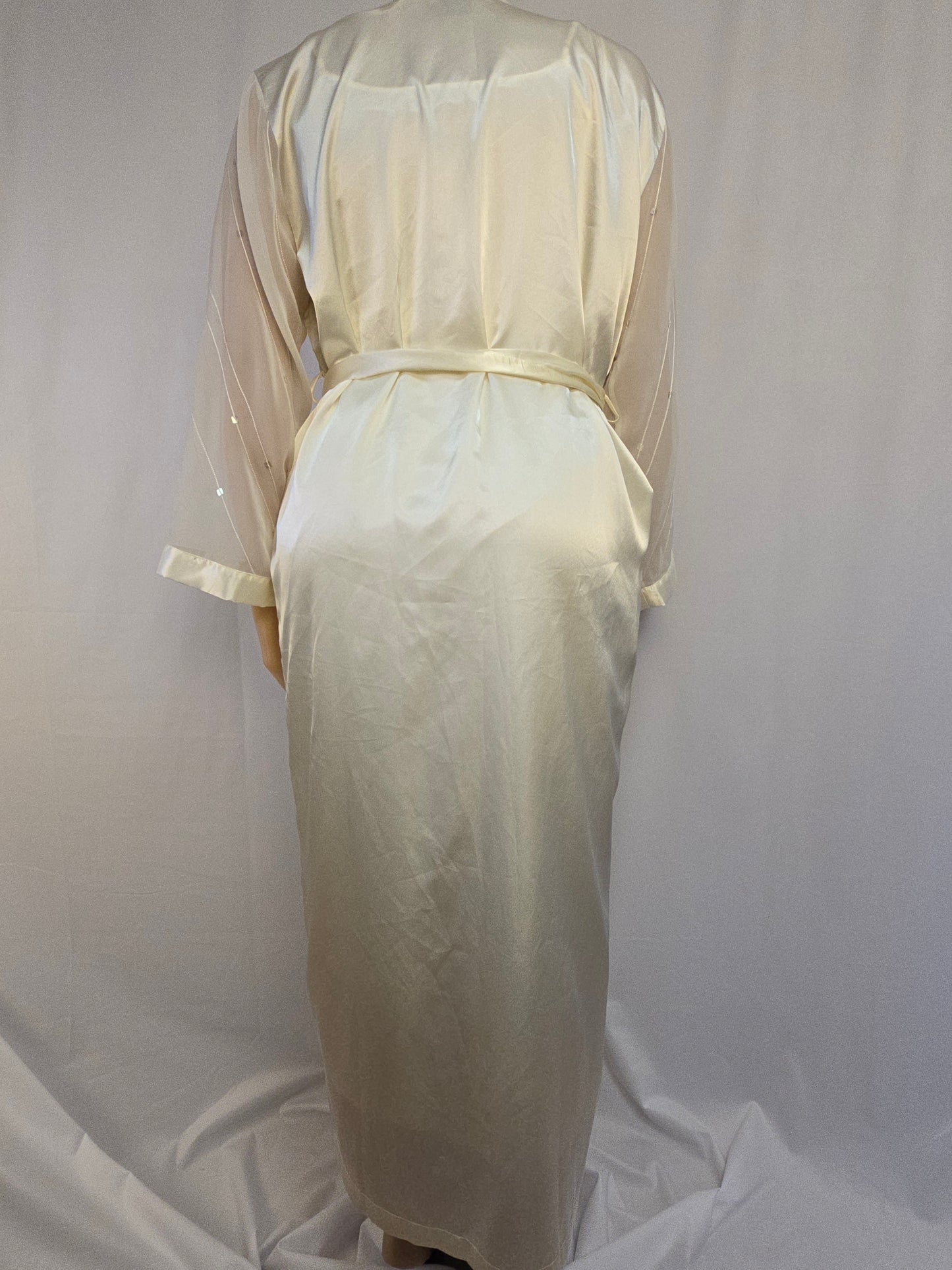 Rose Passion Slip Nightgown Medium and Rose Passion Robe One Size Cream Colour Preloved