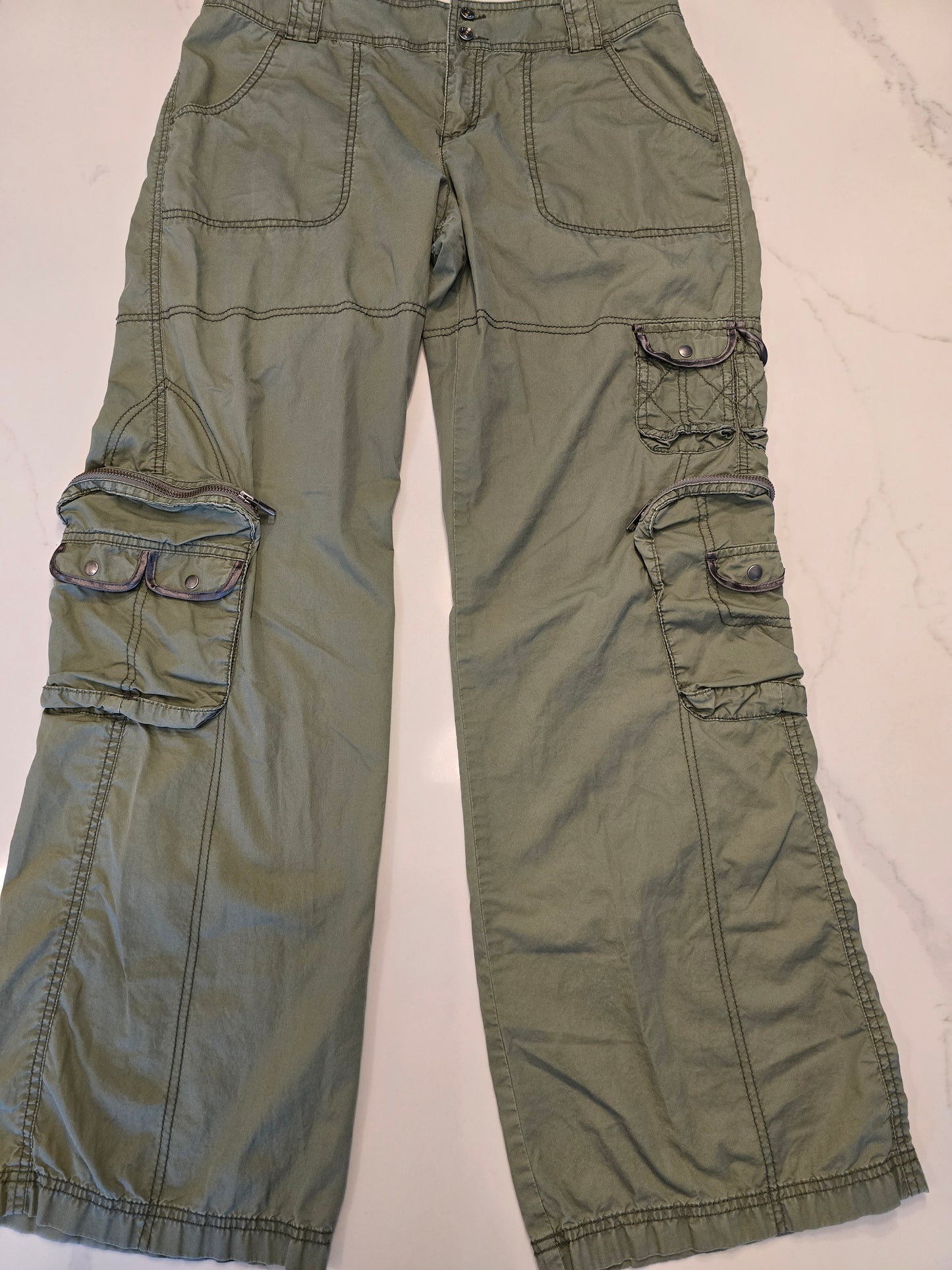 Esprit Vintag'ish' Army Green Army Pants Size 12 Preloved