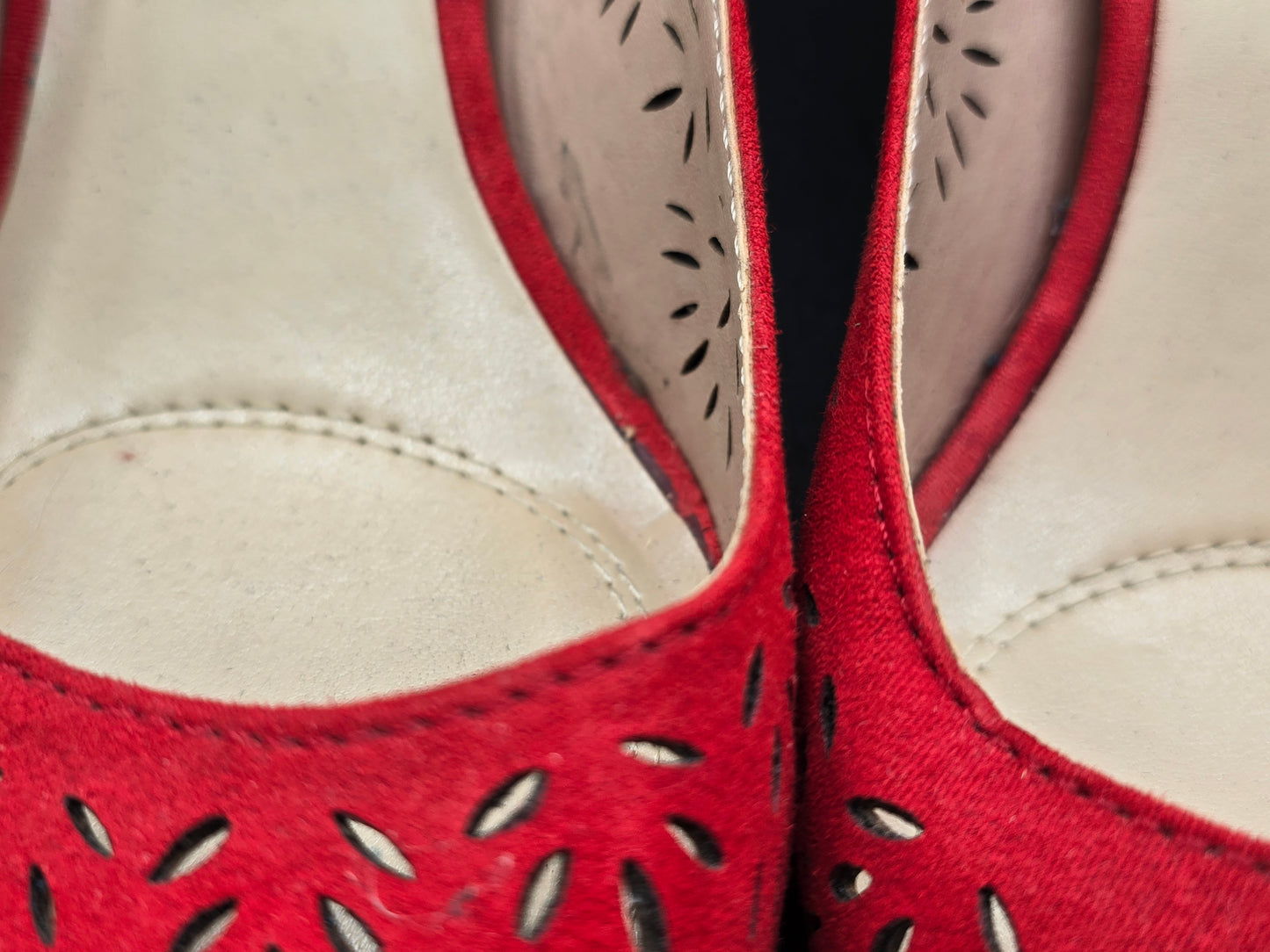 Unisa Red Suede Heels Lazer Cut 3.5" New Like Condition 7.5 Preloved