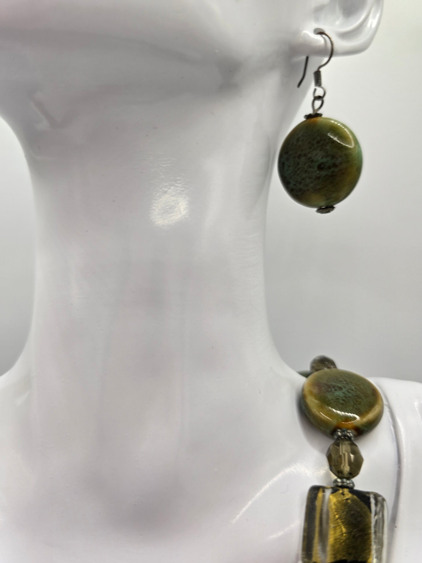 Green Stone and Glass Bead Costume Necklace and Earrings Preloved