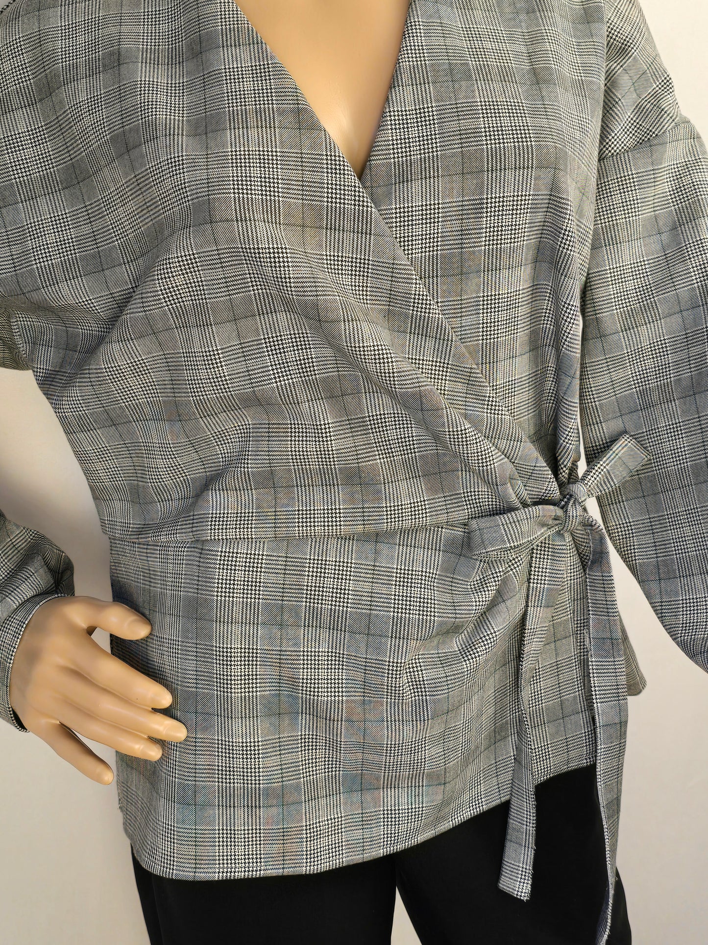 Zara Woman Plaid Blazer Large Preloved