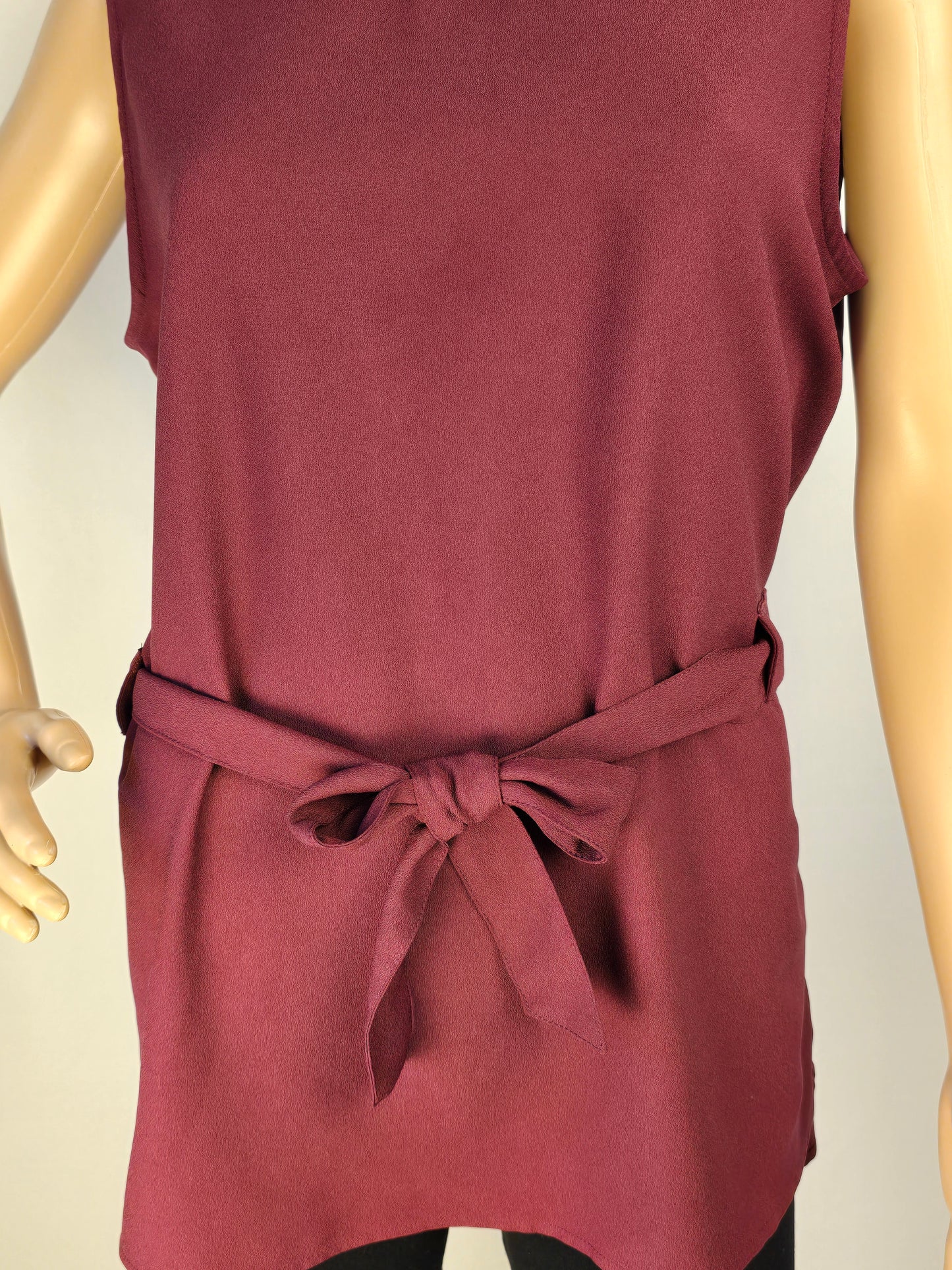 Reitmans Plum Sleeveless Top with Tie Waist Medium Preloved