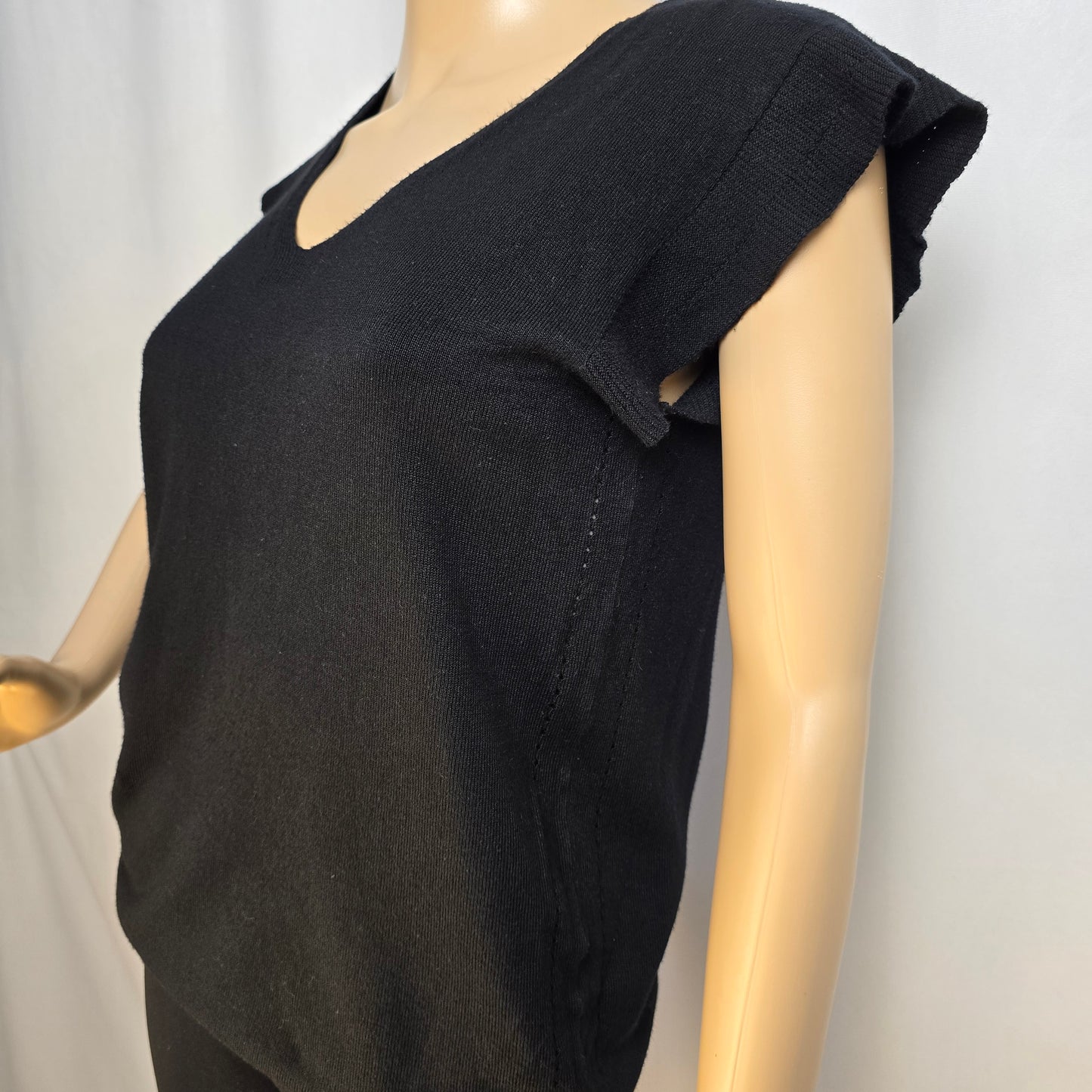 Joe Fresh Black V Neck Short Sleeve Sweater / Top Medium Preloved
