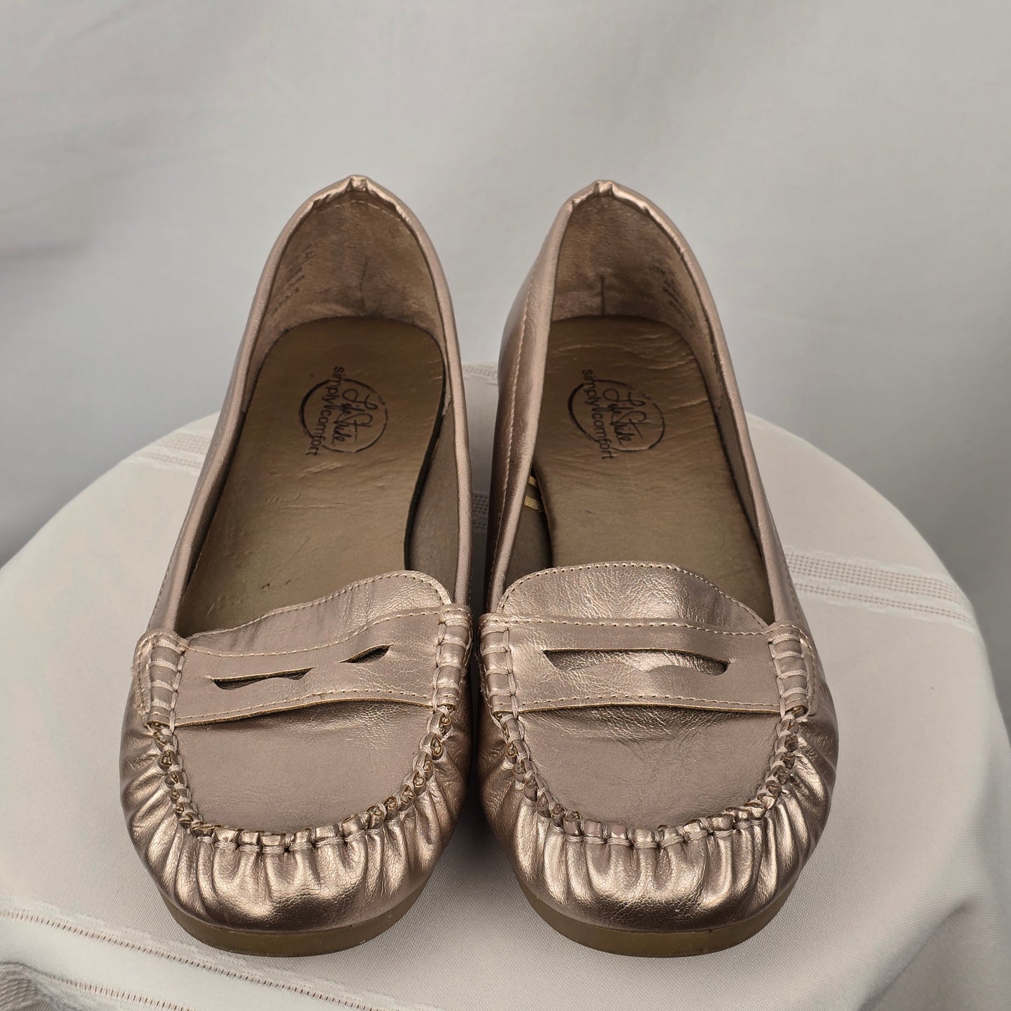 Life Stride Bronze Penny Loafer Size 10M Preloved