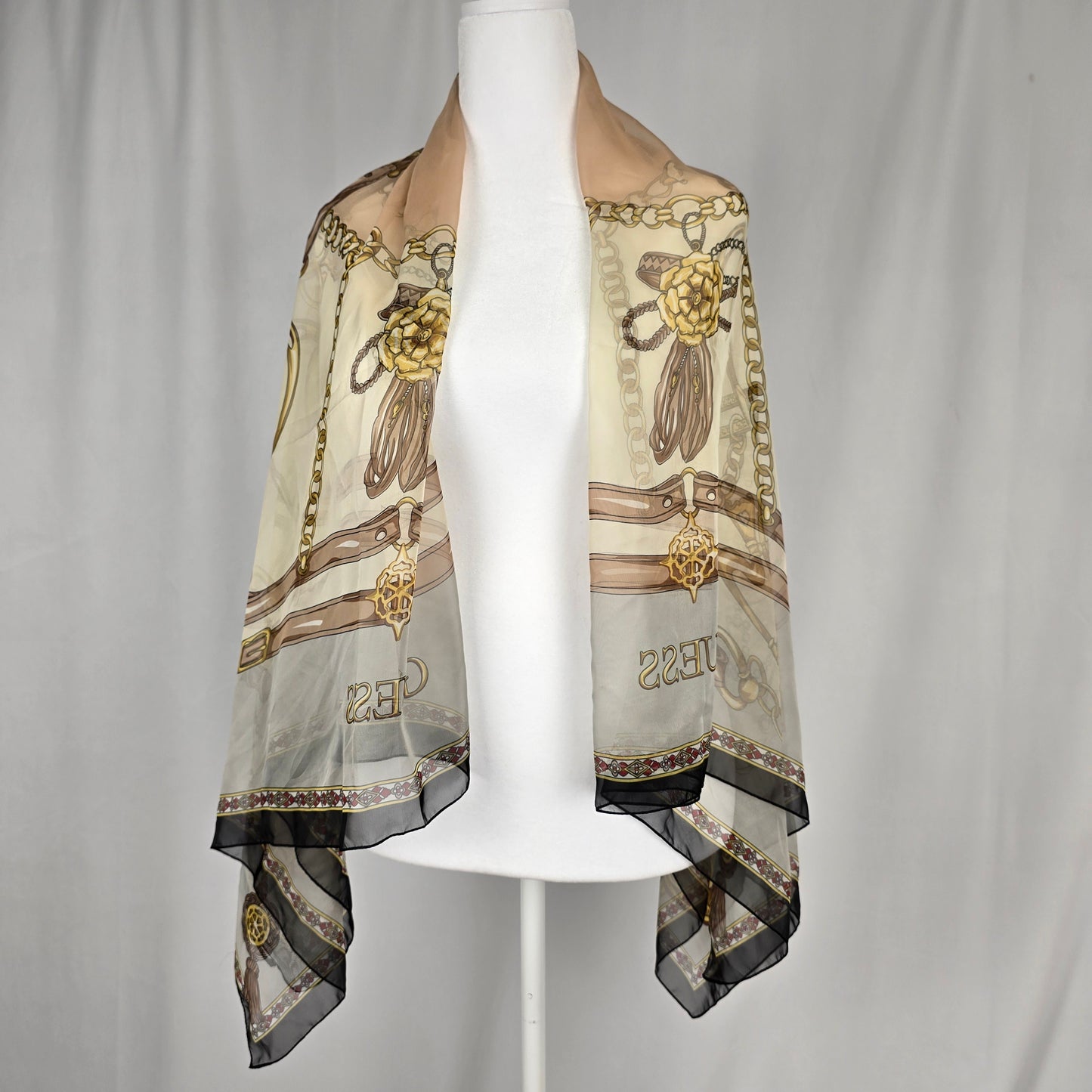 A Guess Scarf and Laura Plus Faux Suede Size 18 Jacket Preloved