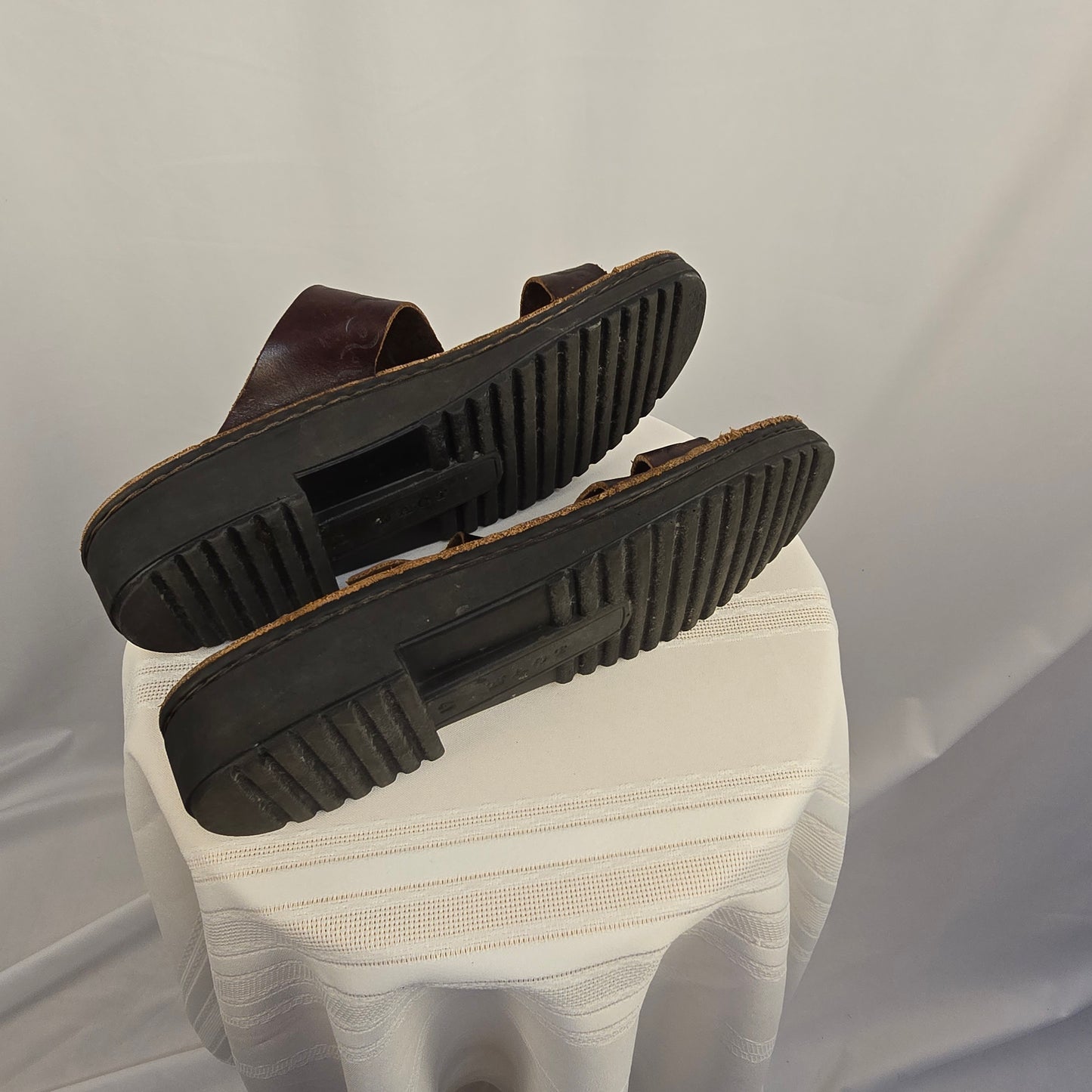 Naot Brown Sandals Size 10 Preloved