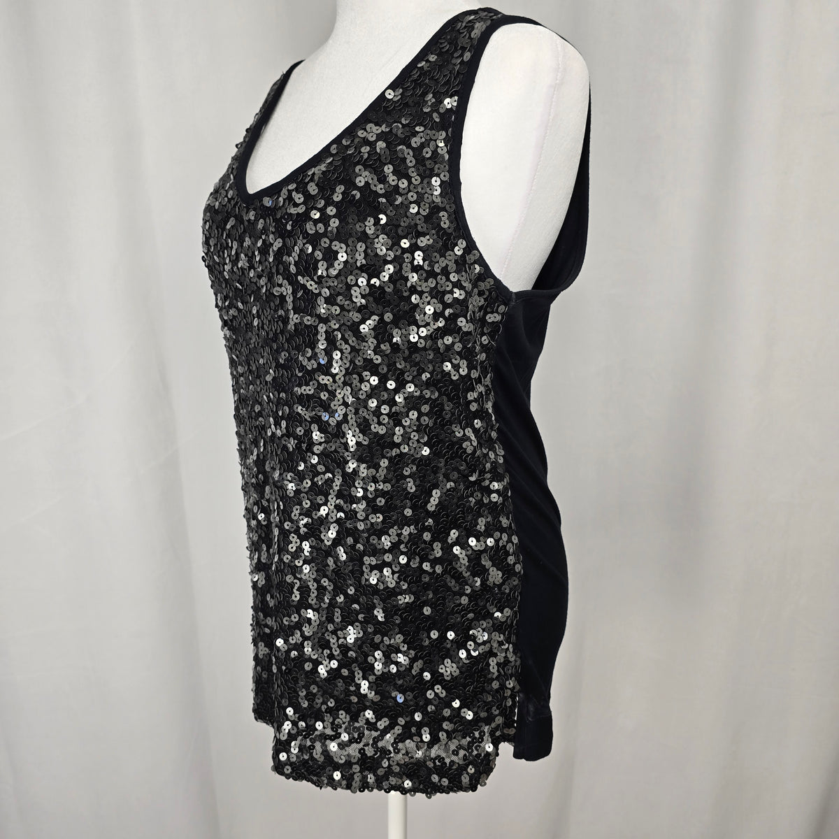 Ricki’s Black Sequin Tank – Party Ready, Holiday Glam, Size L Preloved