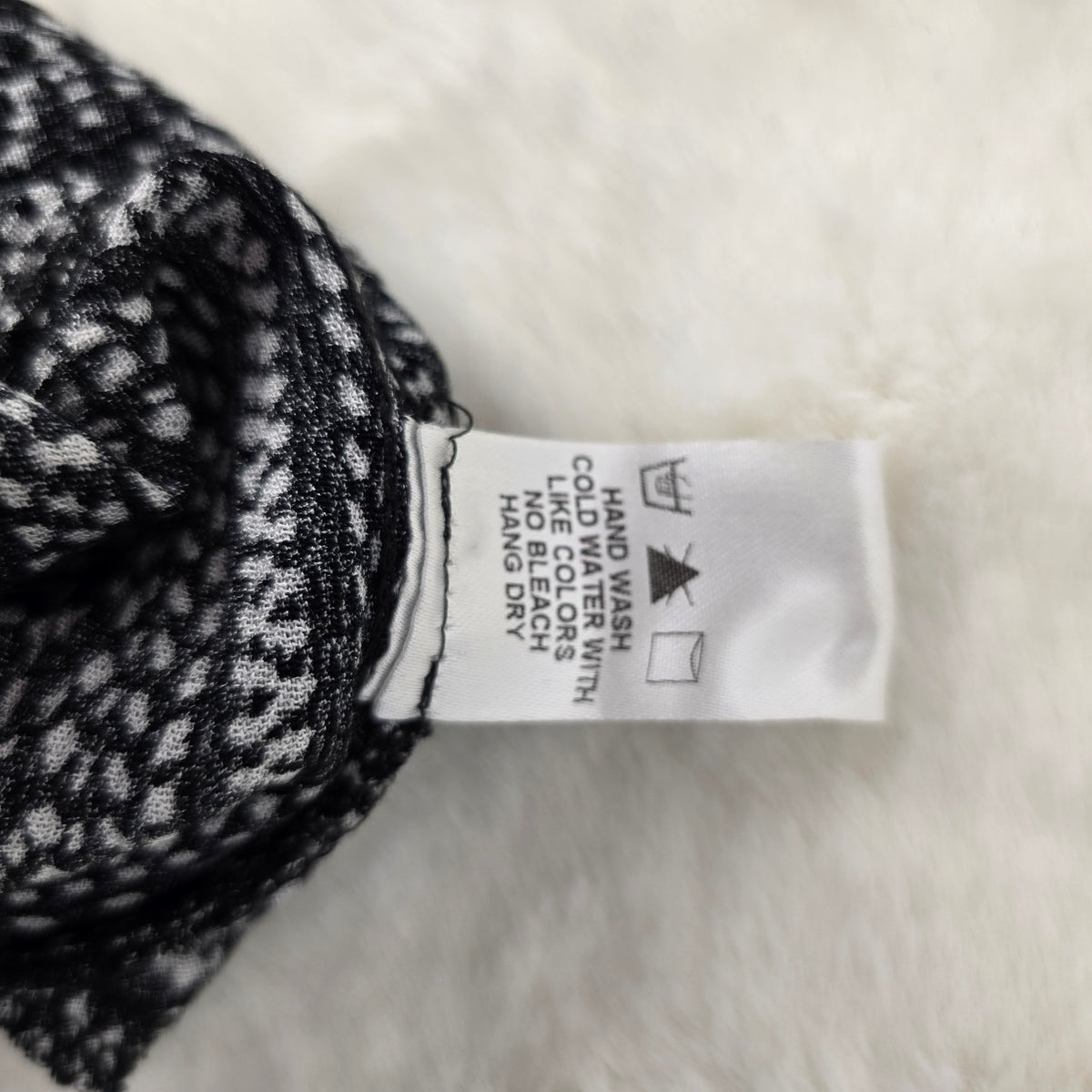 Dress Forum Strapless Wide‑Leg Jumpsuit – Black & White Print, Elastic Waist, Size Large