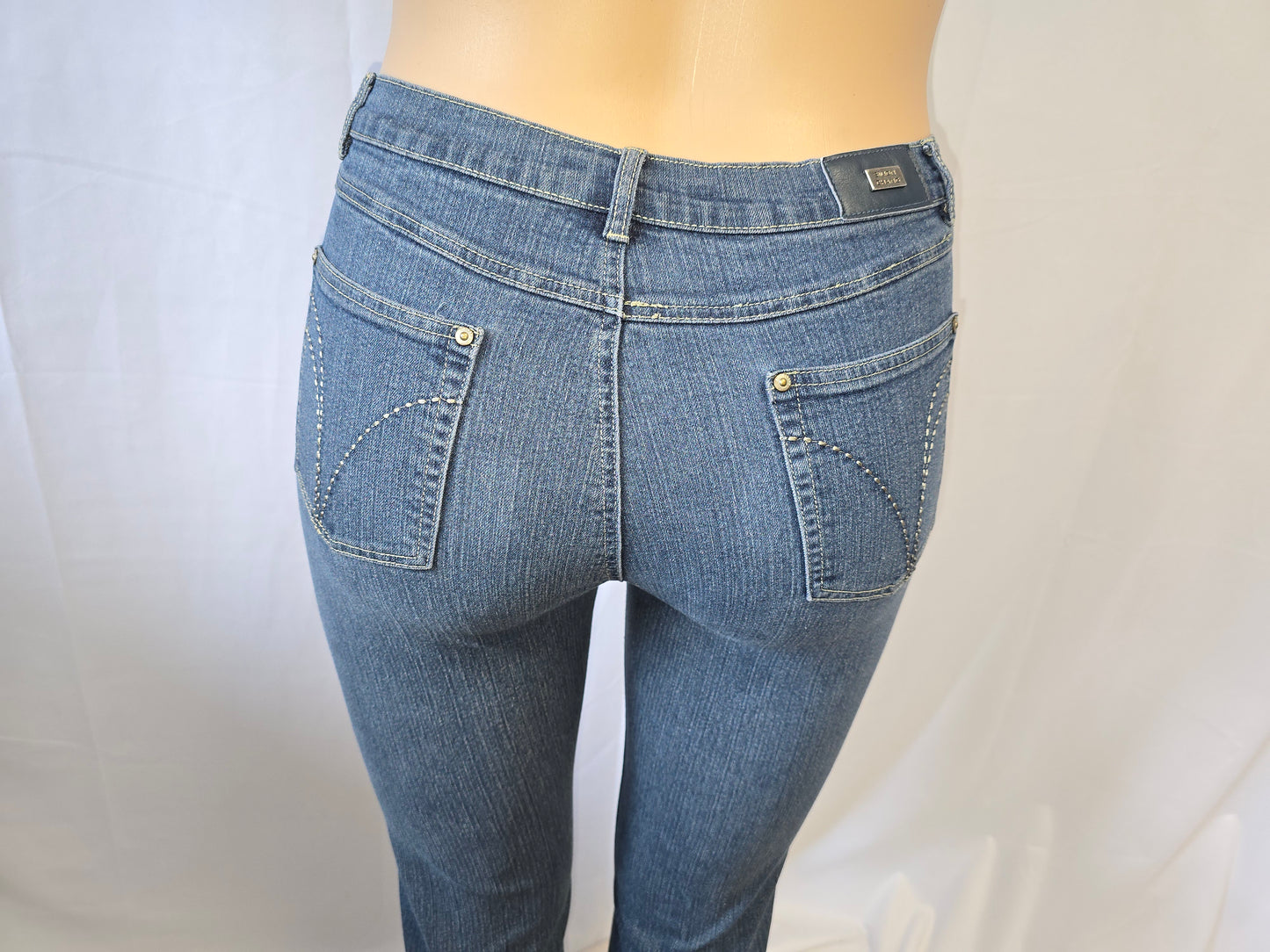Simon Chang Denim Jeans Size 16 Preloved