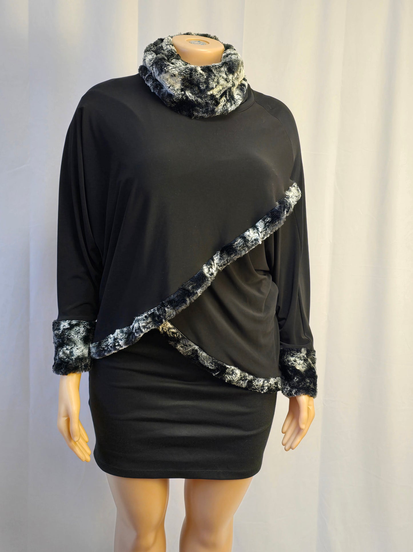 Joseph Ribkoff Faux Fur Sweater Large Size 14 Preloved