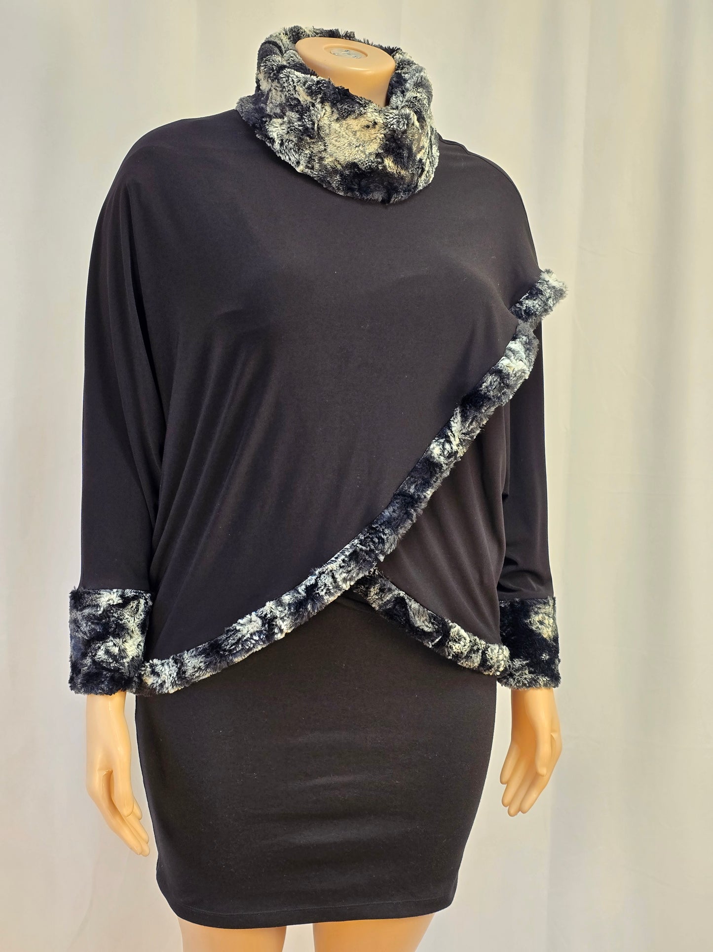 Joseph Ribkoff Faux Fur Sweater Large Size 14 Preloved