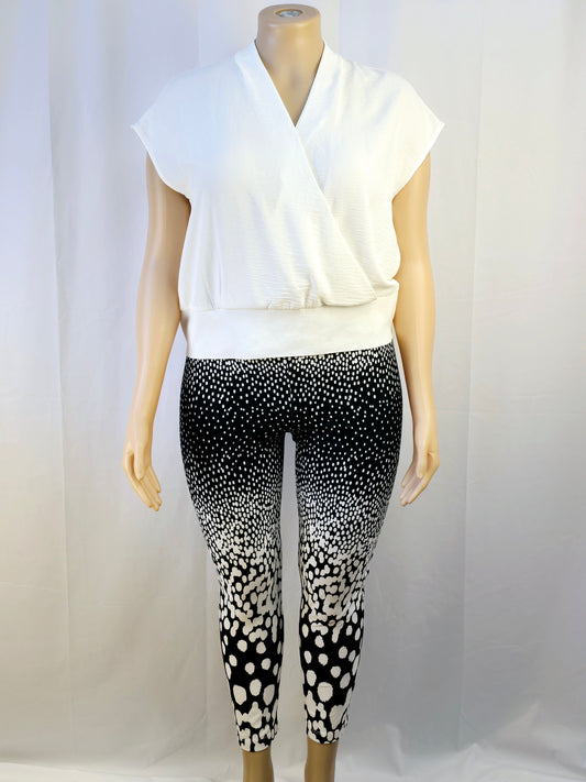 Frank Lyman Pants Size 16 and Calvin Klein Top XL New With Tags