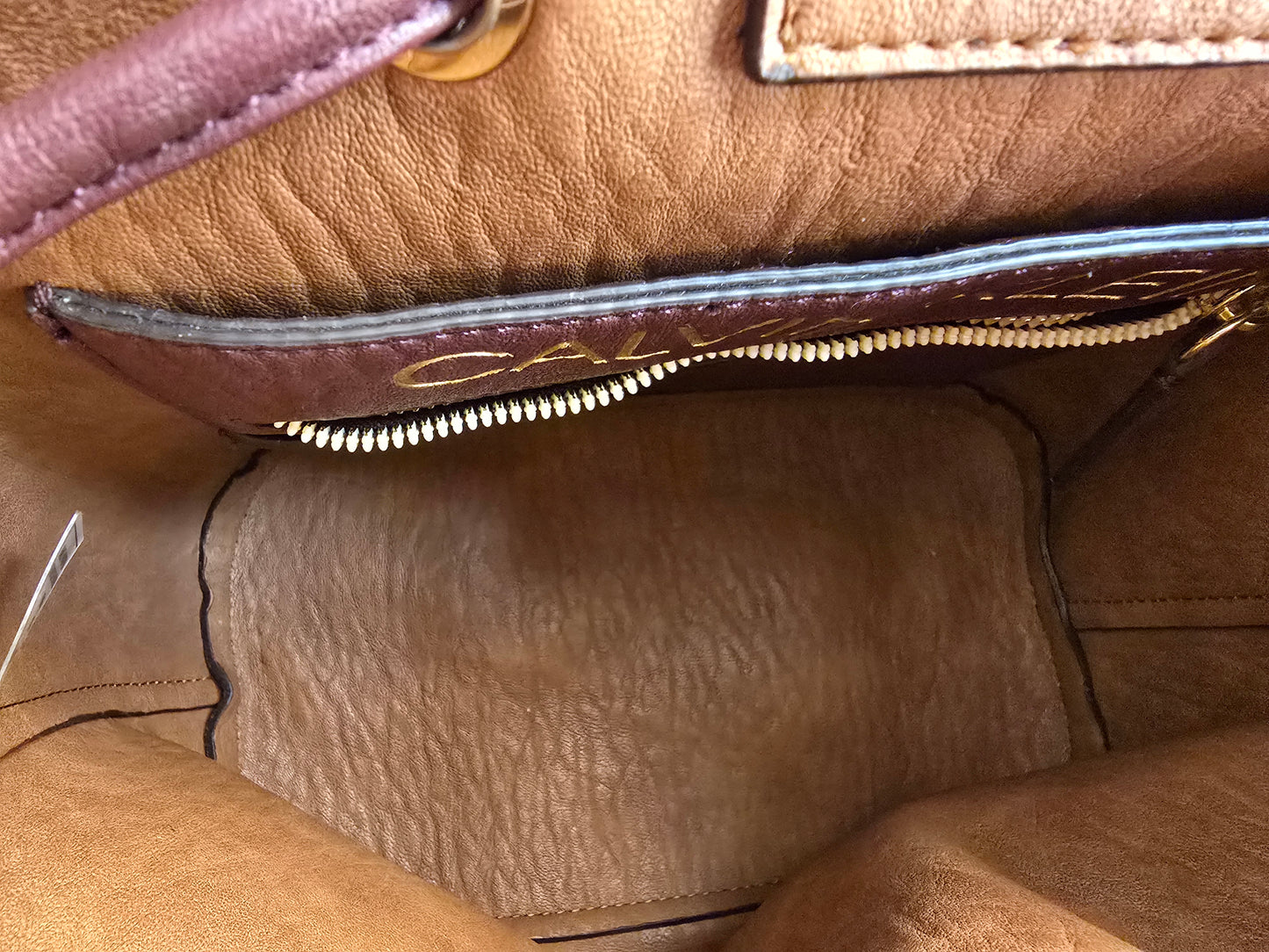 Calvin Klein Women's Gabrianna Novelty Bucket Shoulder Bag Preloved