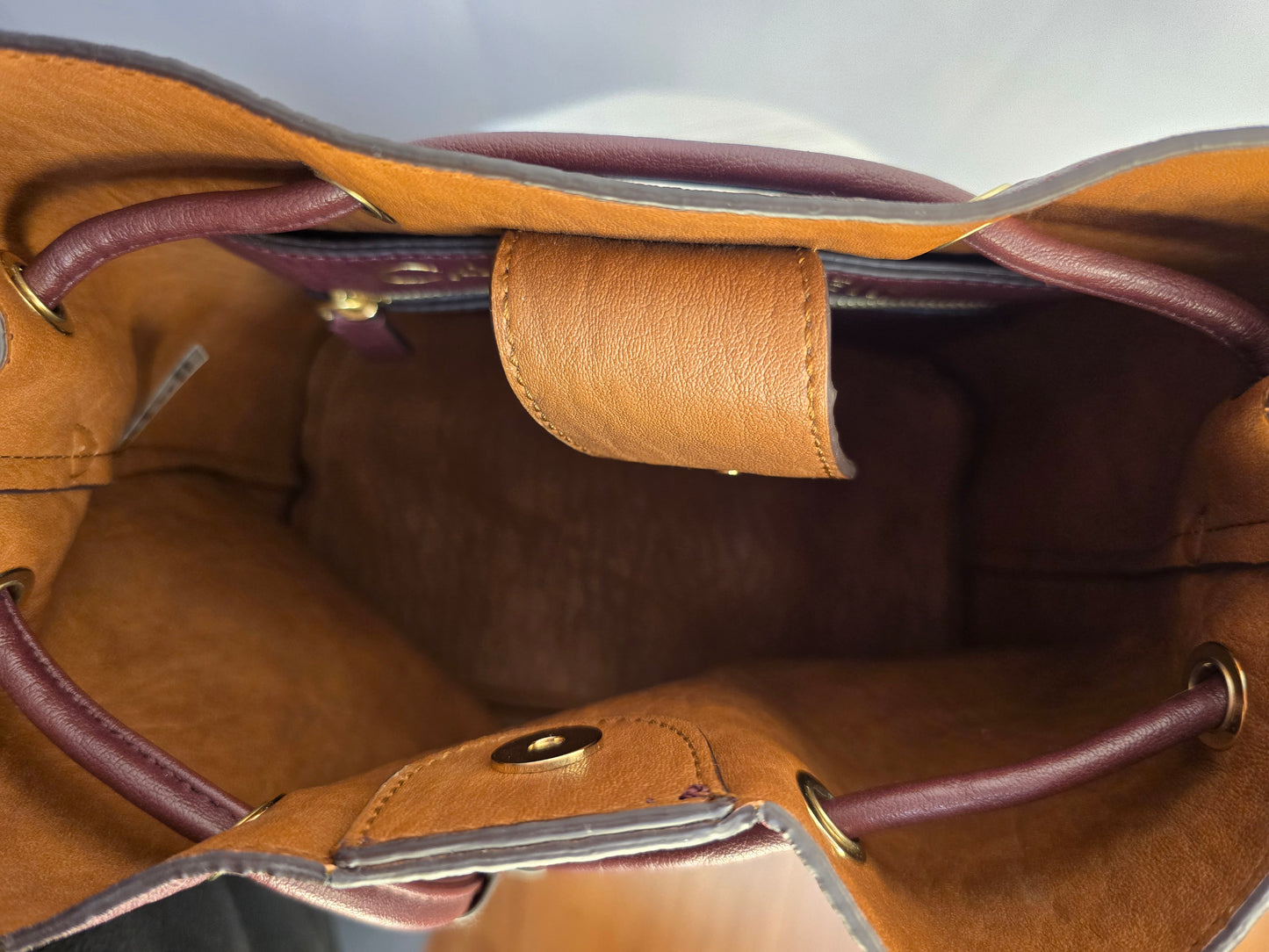 Calvin Klein Women's Gabrianna Novelty Bucket Shoulder Bag Preloved