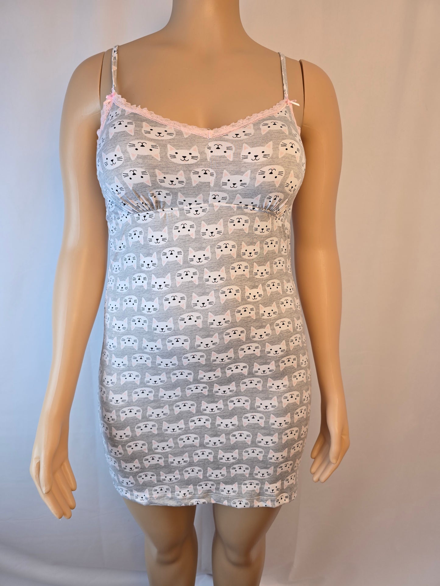 Pillow Talk Cat Theme 2 Piece Nightgown and Robe XL New With Tags