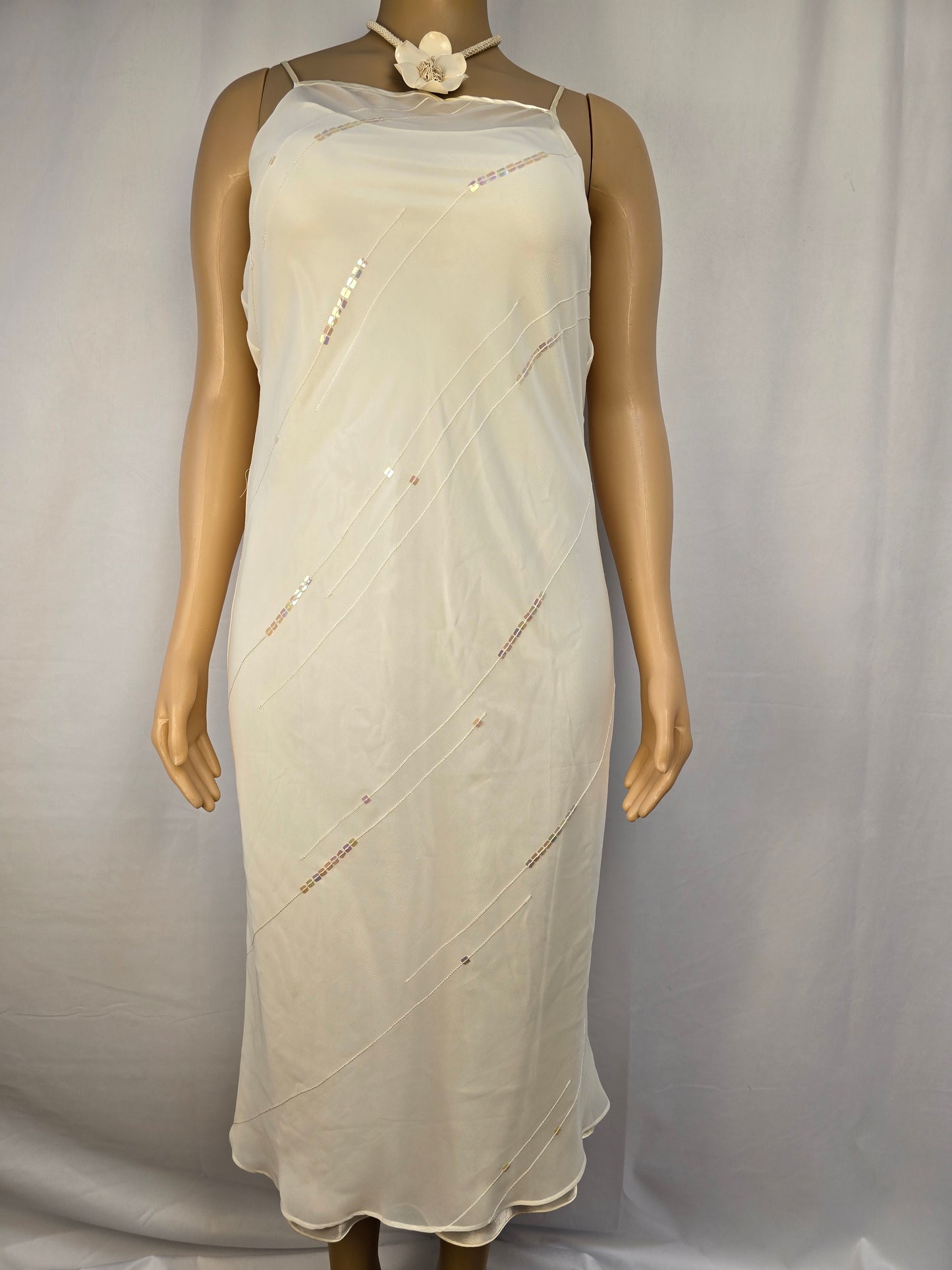Rose Passion Slip Nightgown Medium and Rose Passion Robe One Size Cream Colour Preloved