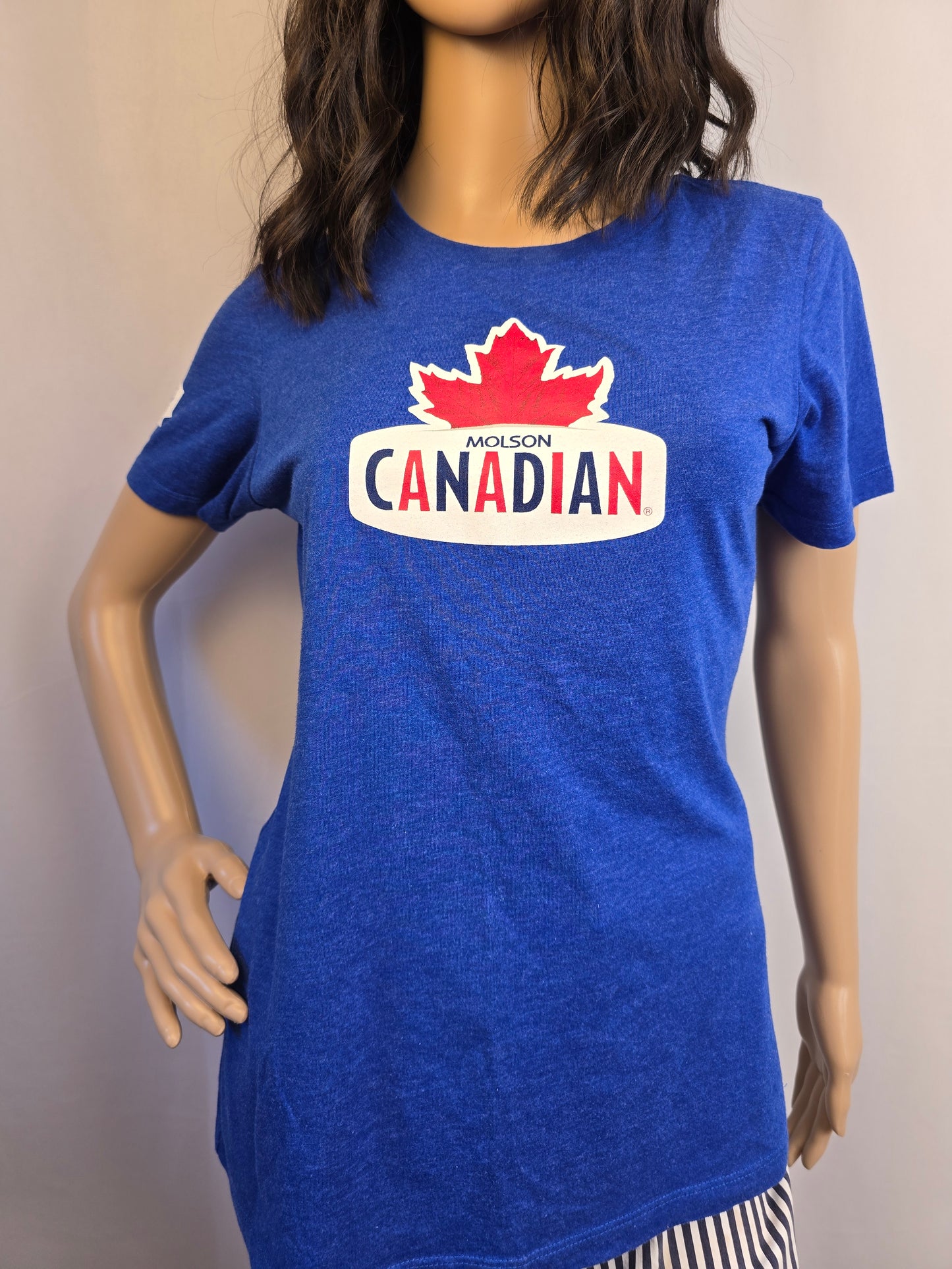 Molson Canadian / Toronto Maple Leafs Level Wear T-Shirt Large Preloved