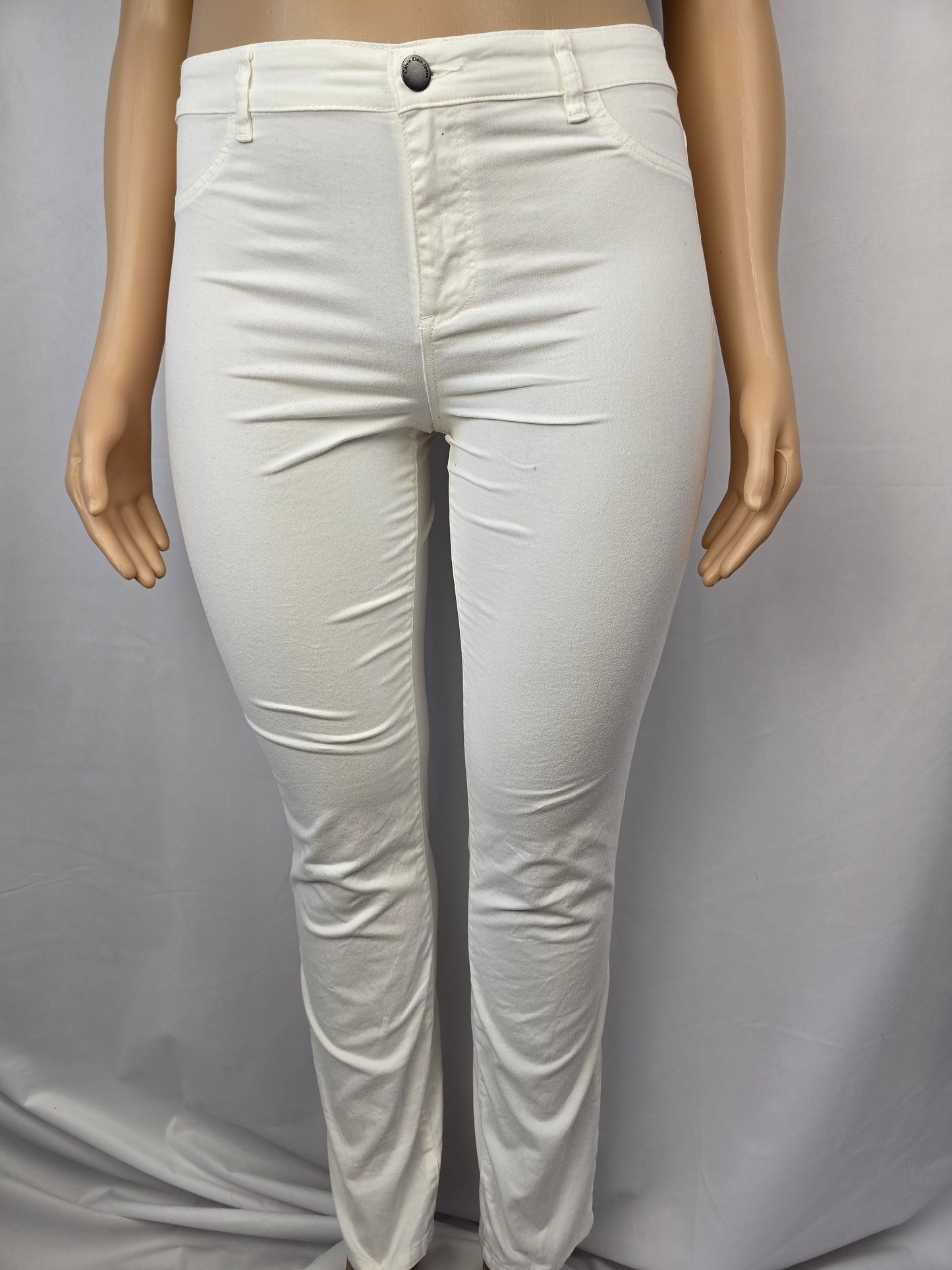 Calvin Klein Jeans (Legging) White Size 14 32/14 Preloved