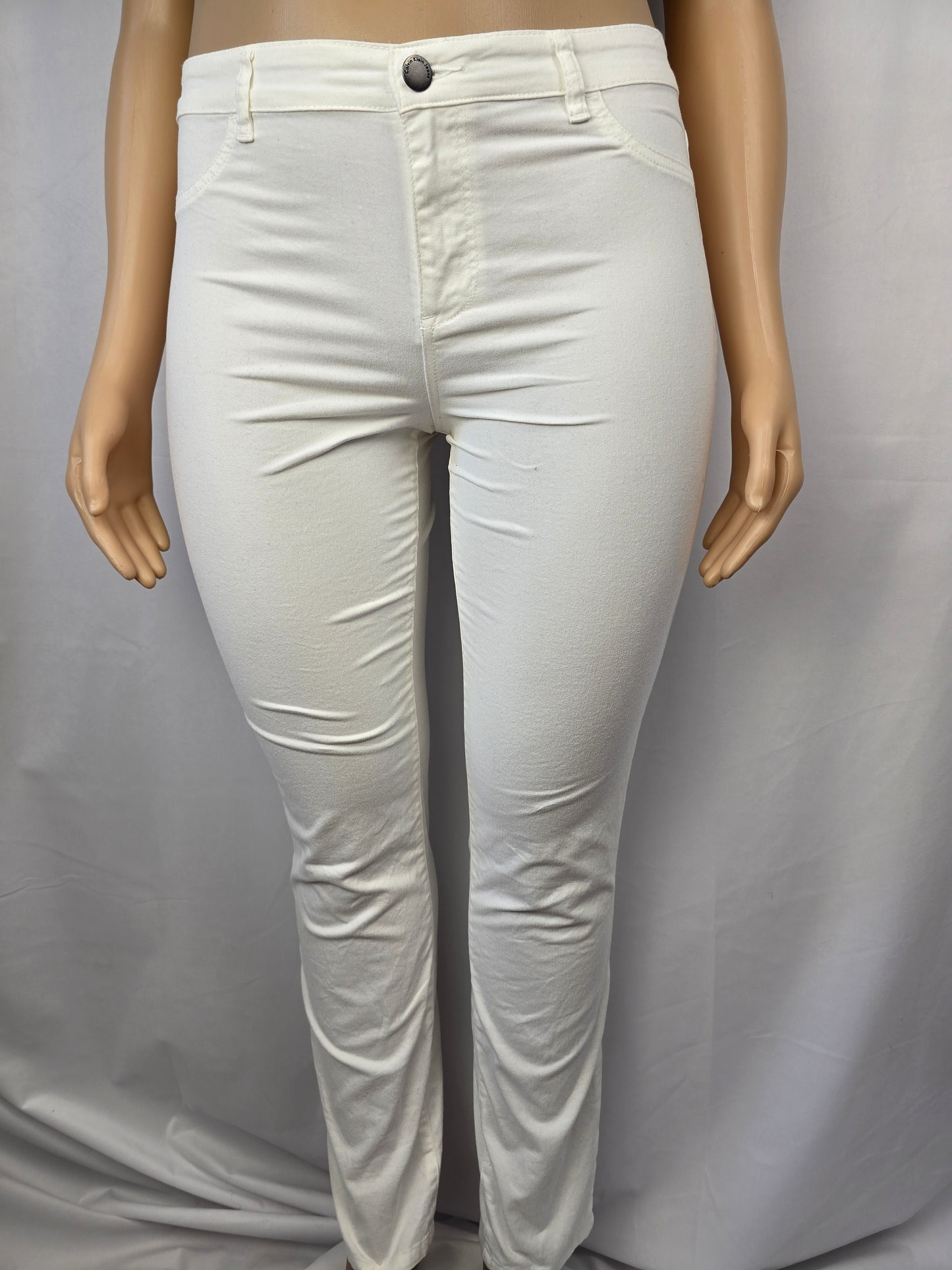 Calvin Klein Jeans (Legging) White Size 14 32/14 Preloved