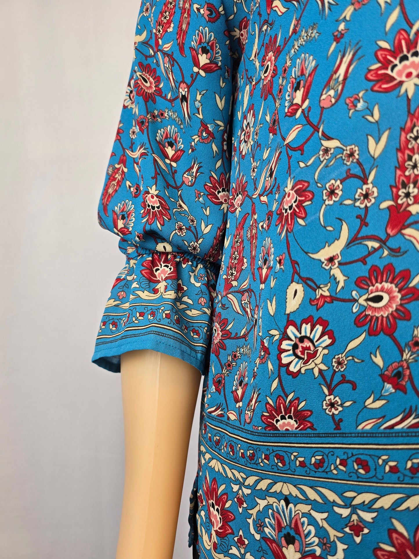 Northern Reflections Blue & Red 3/4 Sleeve Blouse Size Large Preloved