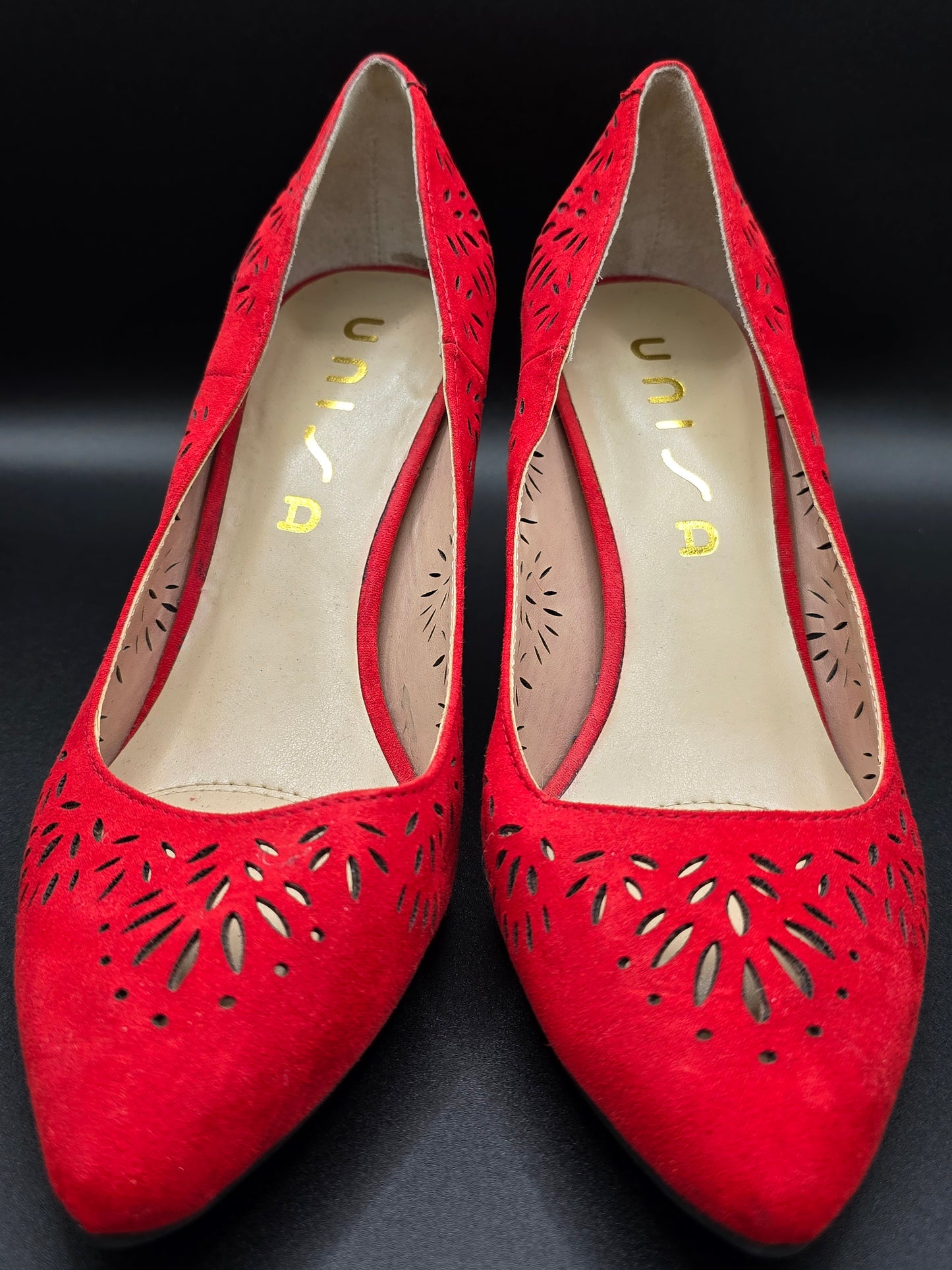 Unisa Red Suede Heels Lazer Cut 3.5" New Like Condition 7.5 Preloved