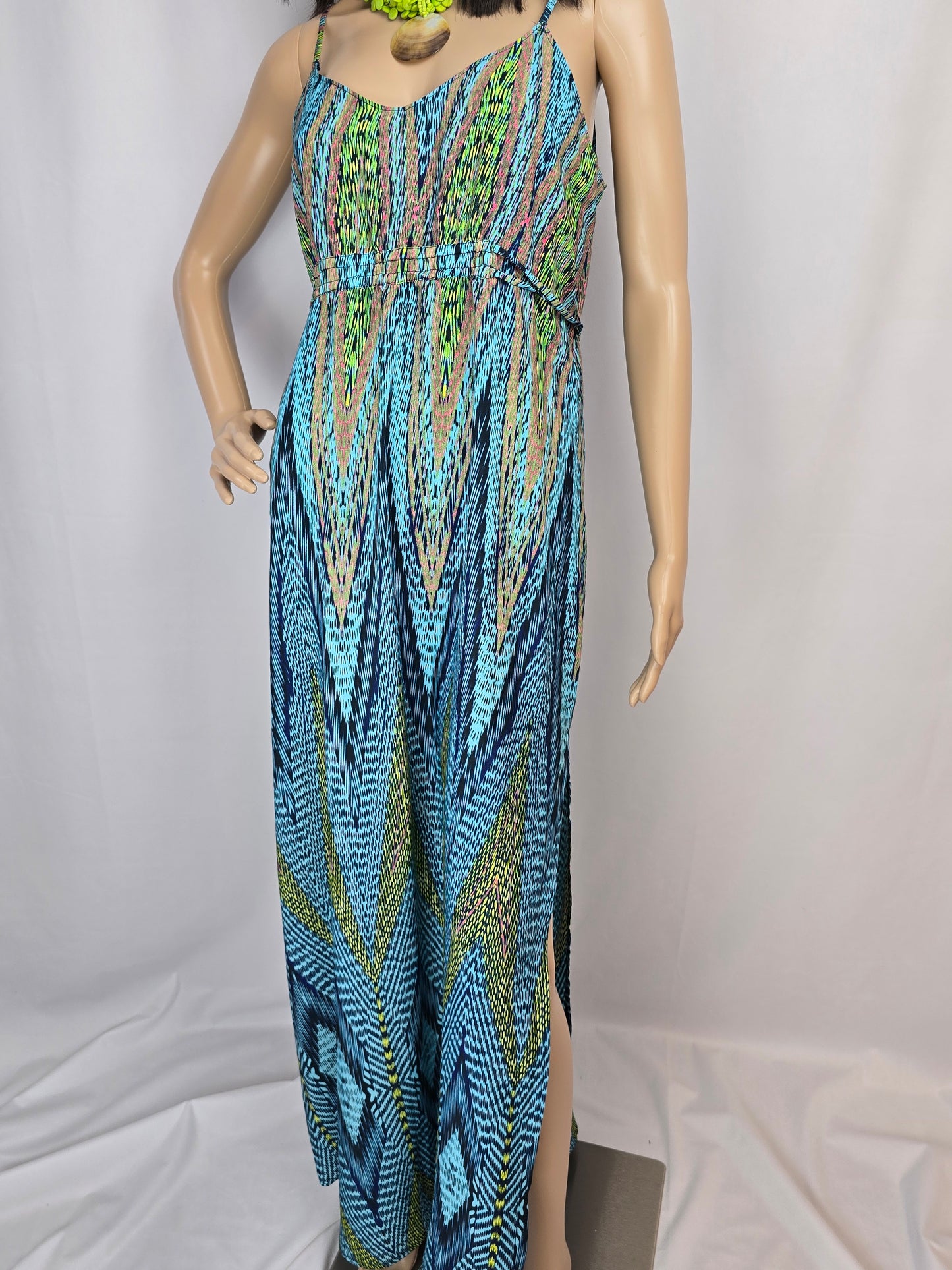 Charlie Jade Blue Patterned Medium Maxi Dress Preloved
