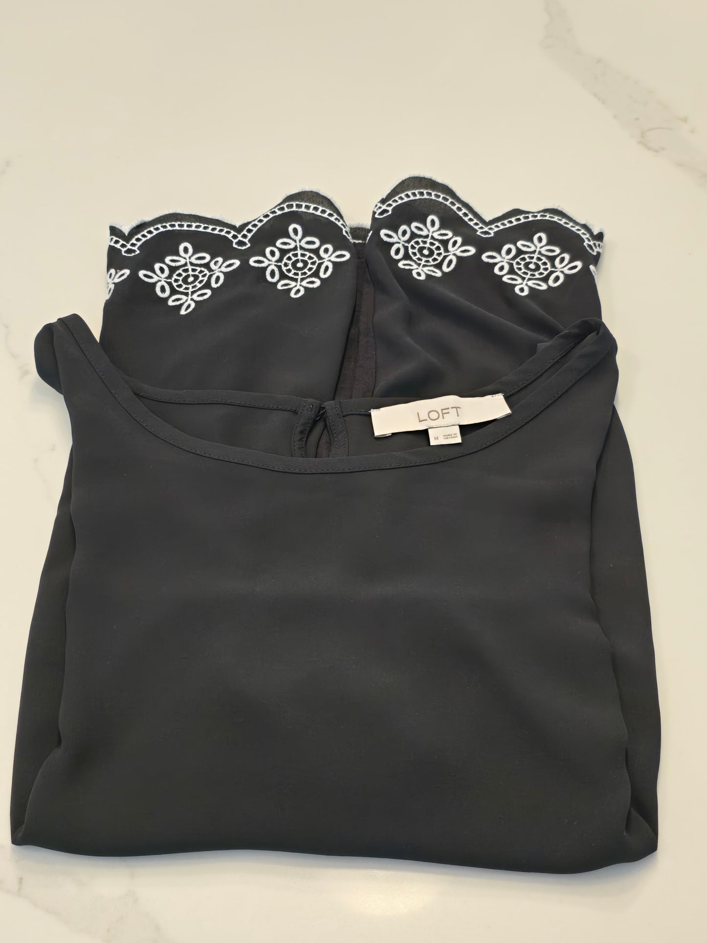 Loft Black Tank Top with Scalloped White Bottom Size Medium Preloved