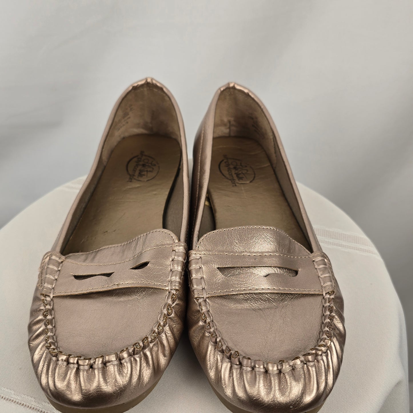 Life Stride Bronze Penny Loafer Size 10M Preloved