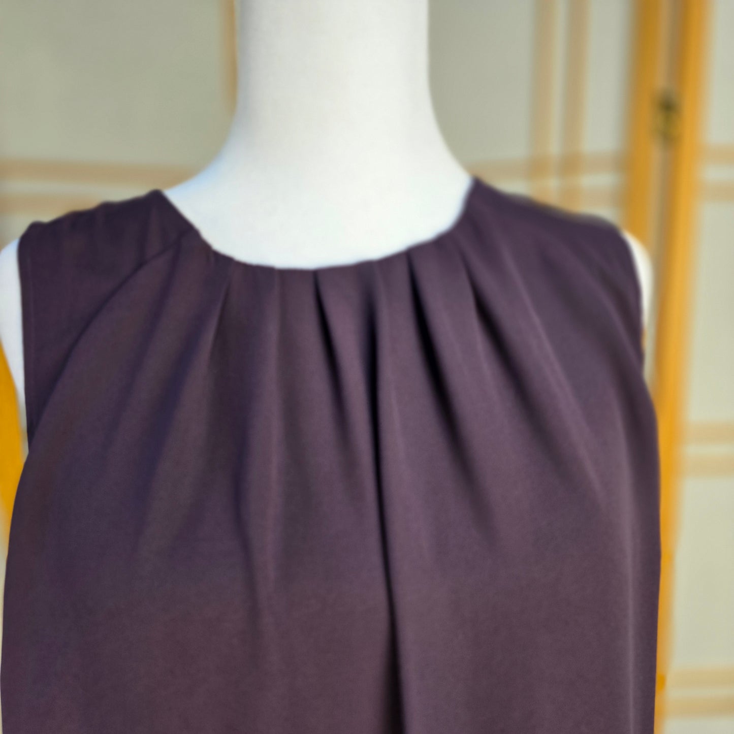 Reitmans Sleeveless Plum Tank Large Preloved