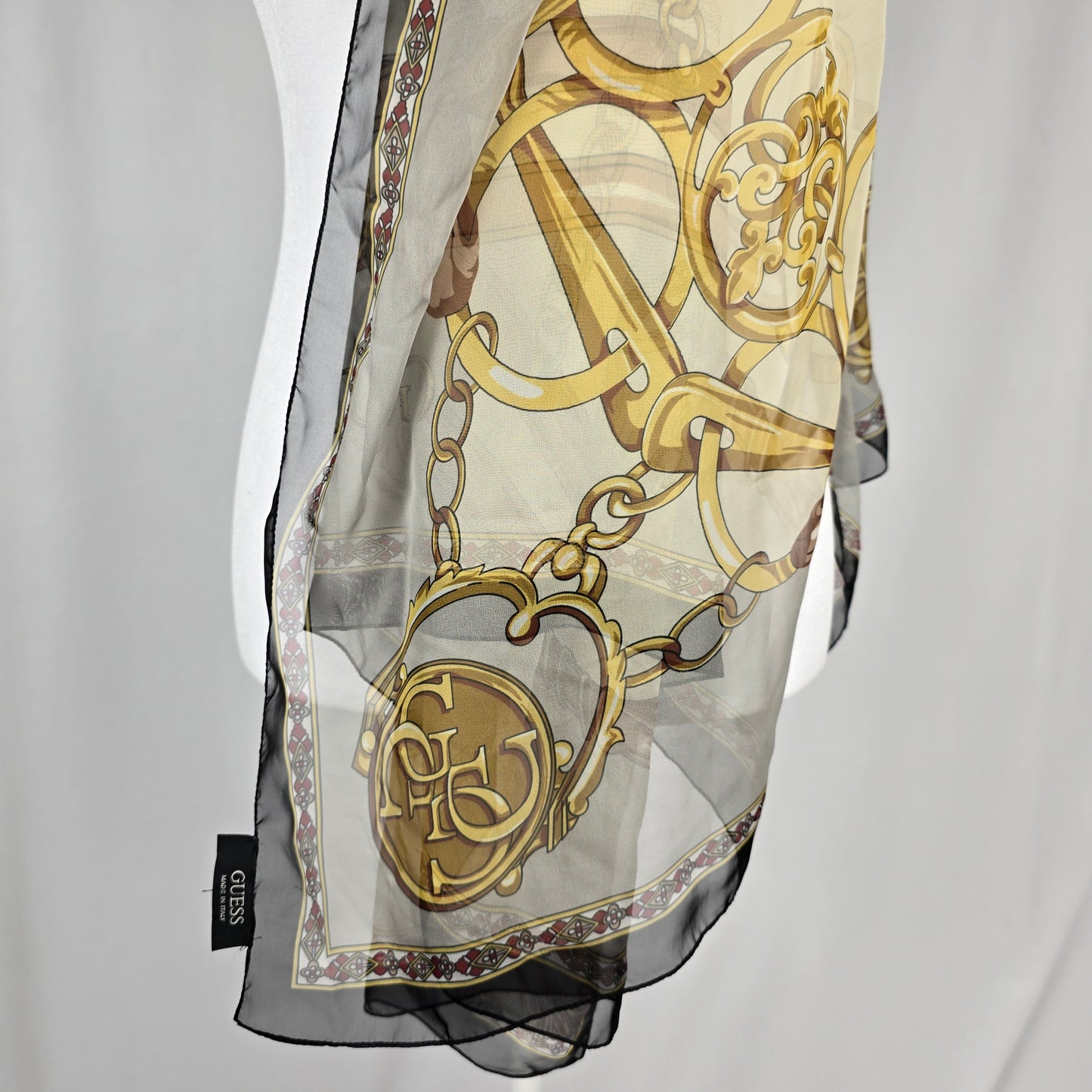 A Guess Scarf Made in Italy Preloved