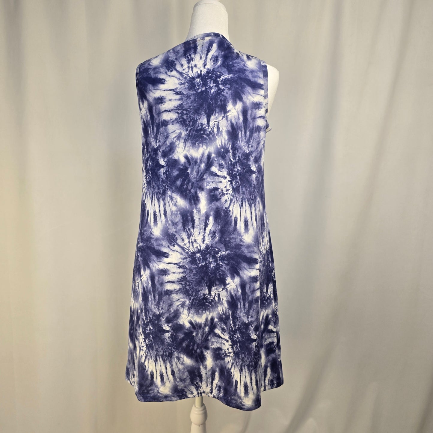 Gaiam Purple and White Sporty Dress Large Preloved