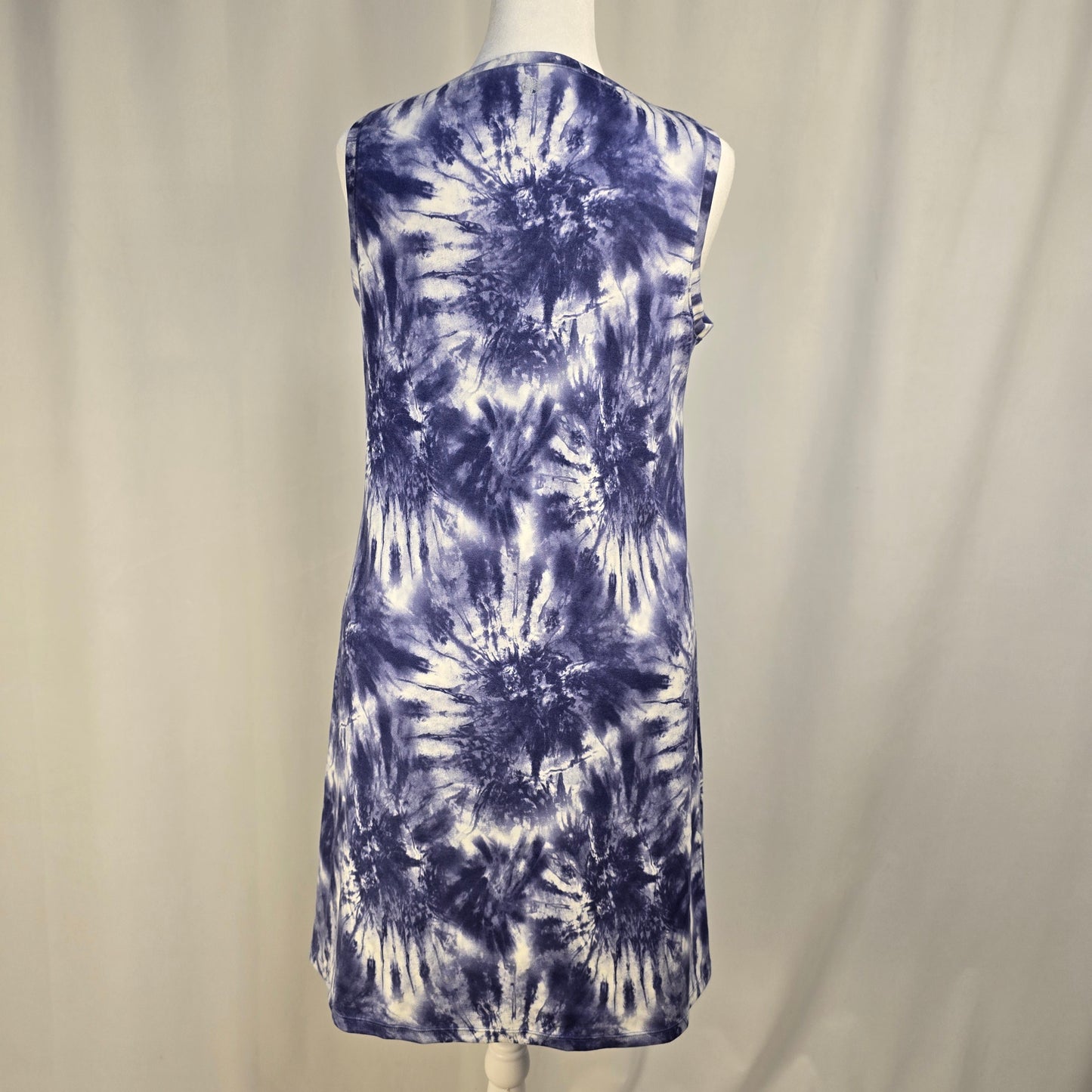 Gaiam Purple and White Sporty Dress Large Preloved