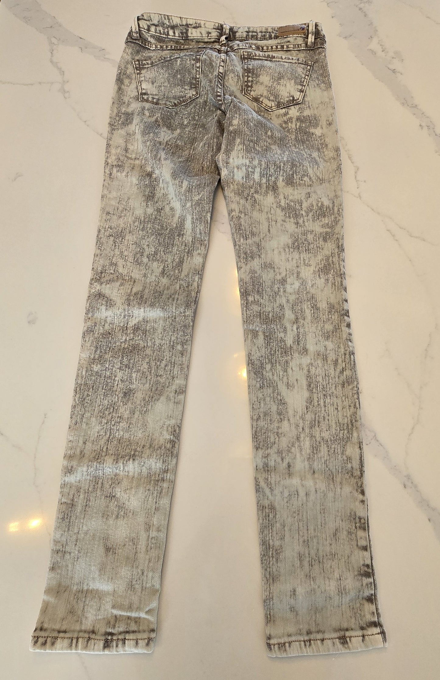 Bluenotes Vintage Acid Wash Jeans Size 27/32 Preloved