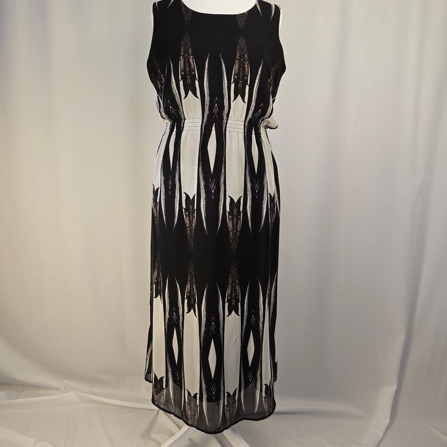 Picadilly Maxi Dress Black, White, Brown Size 12