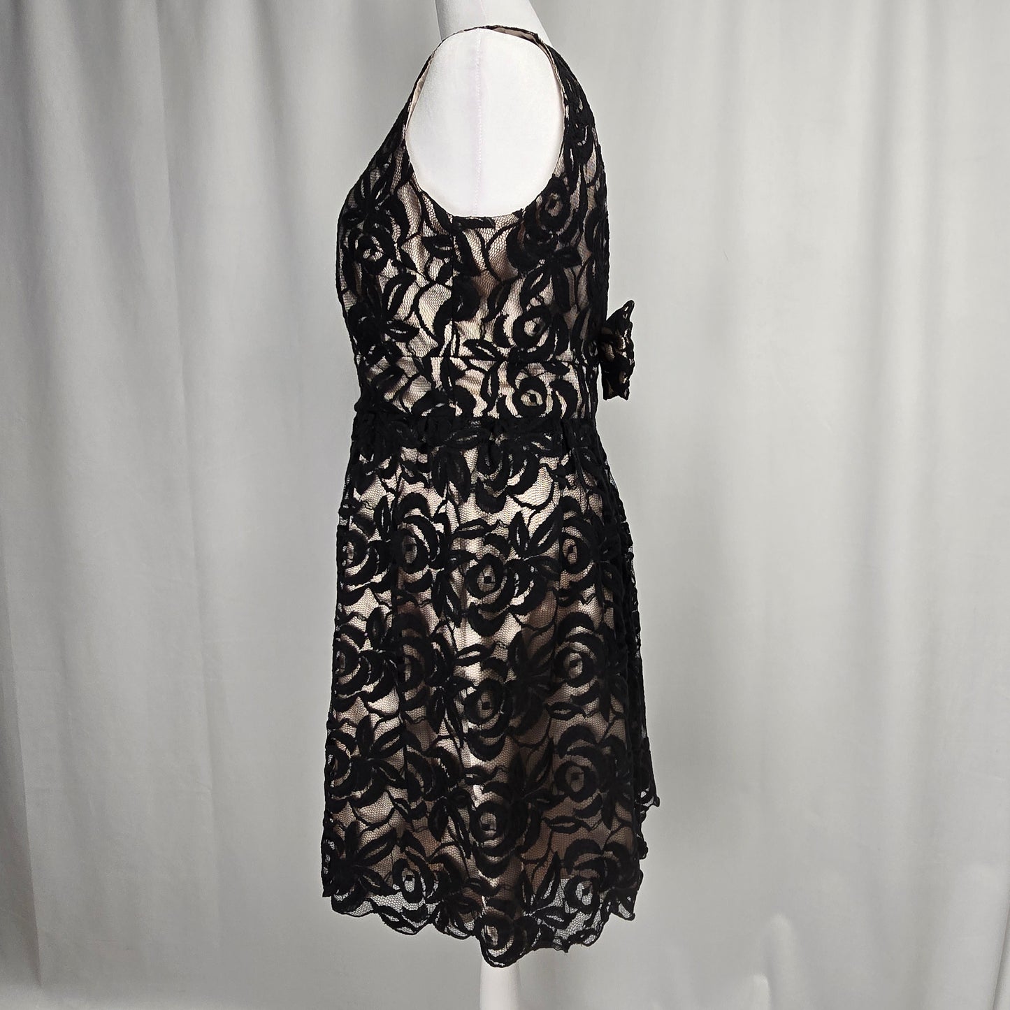 Bizz Girl Black & Champagne Dress XL Preloved