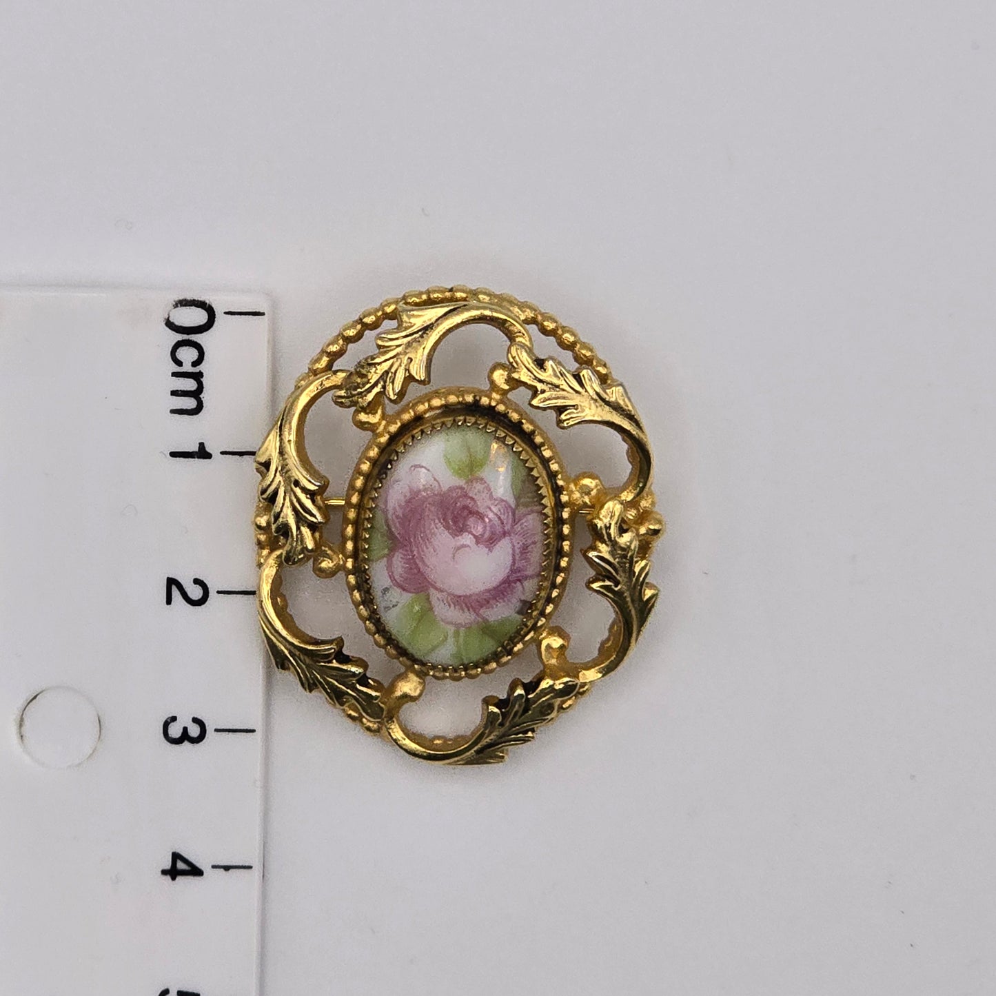 Vintage Gold Tone Rose Cameo Brooch Vintage