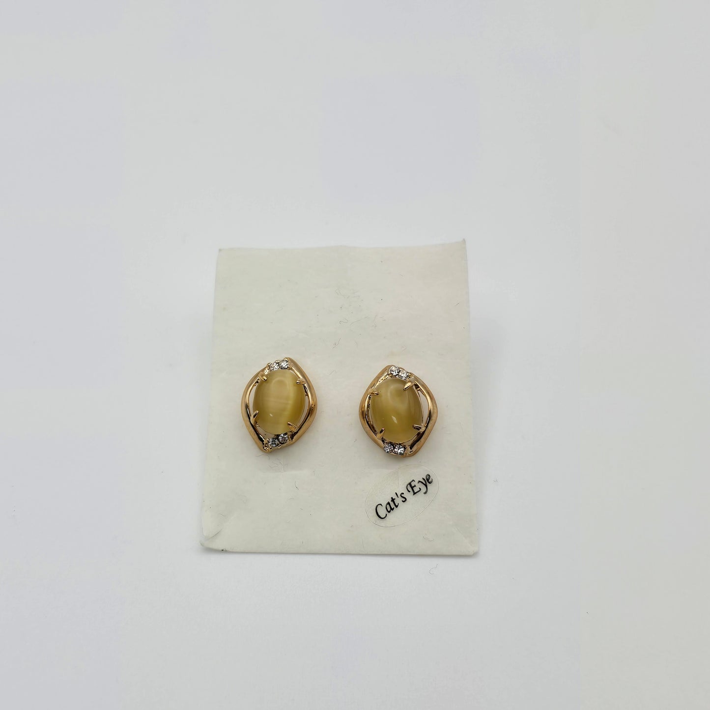 Pan Pacific Cats Eye Earrings Preloved