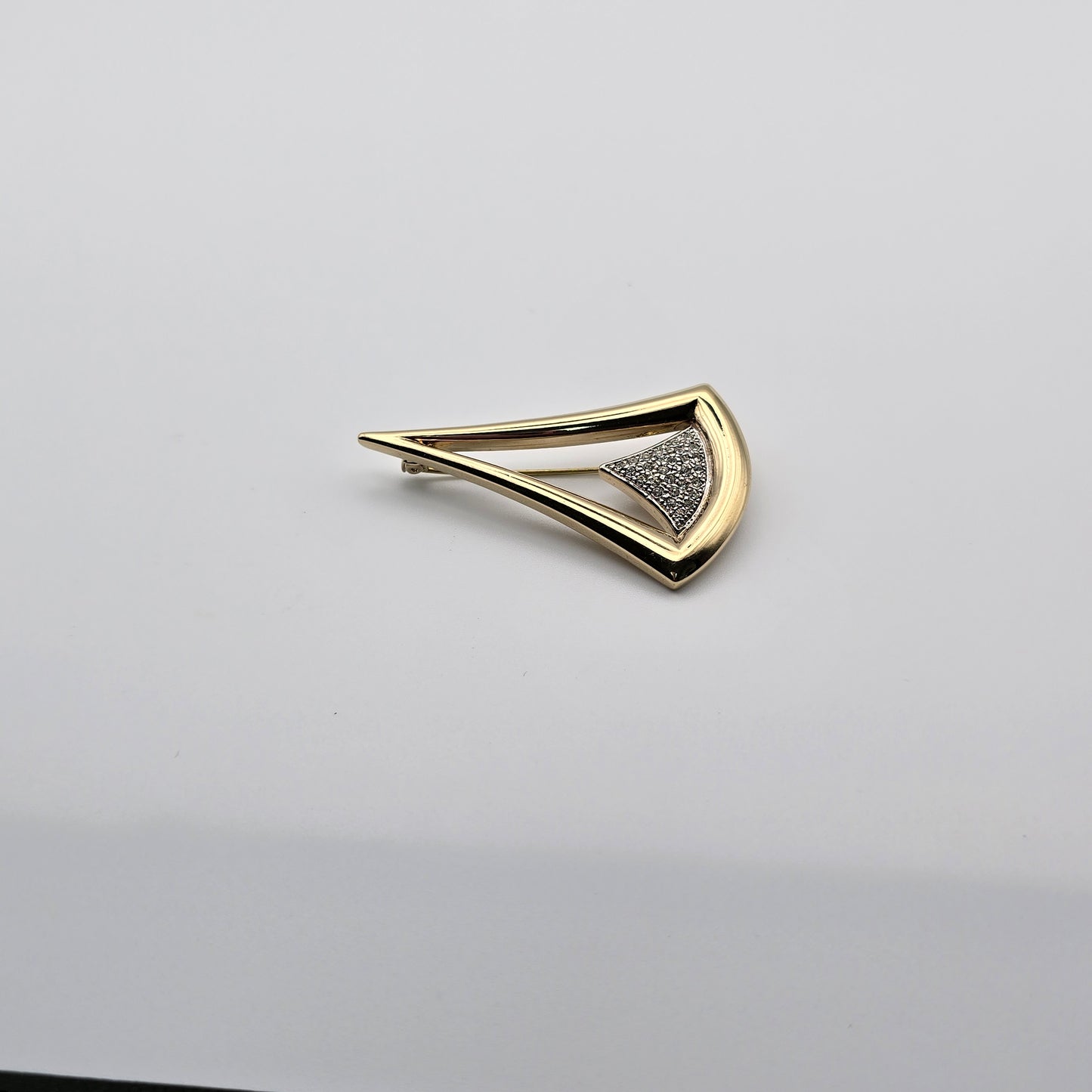 Gold Tone Brooch with Rhinestone Detailing Preloved