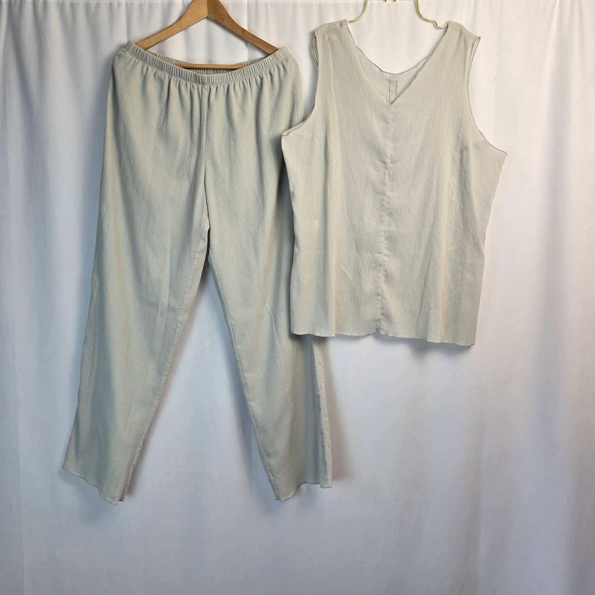 Tilley Endurables Island Breezes Pant Set – Lightweight Travel Wear, Size XL