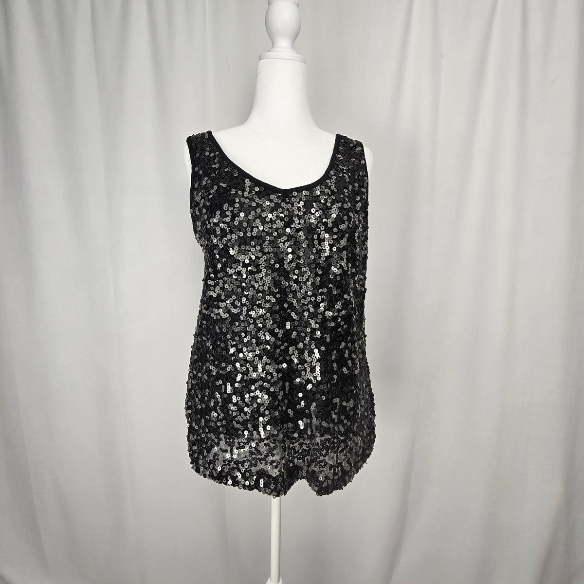 Ricki’s Black Sequin Tank – Party Ready, Holiday Glam, Size L Preloved