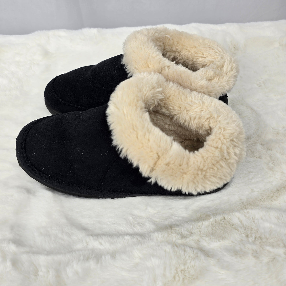 Denver Hayes WindRiver Faux Fur Lined Slippers – Women’s Black Size Medium