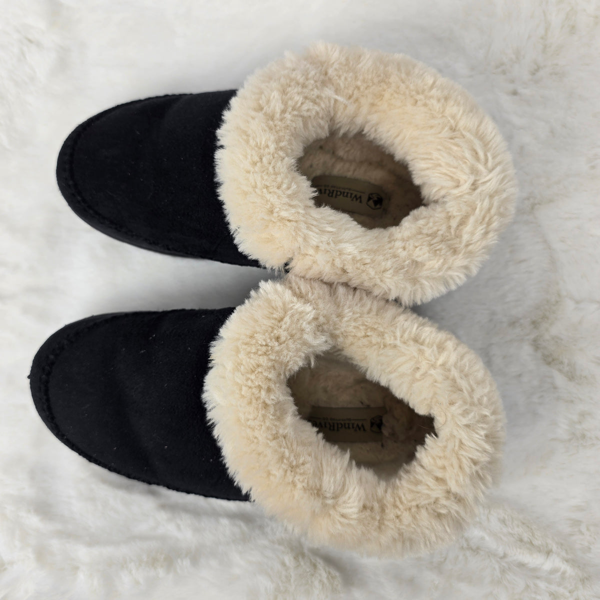 Denver Hayes WindRiver Faux Fur Lined Slippers – Women’s Black Size Medium