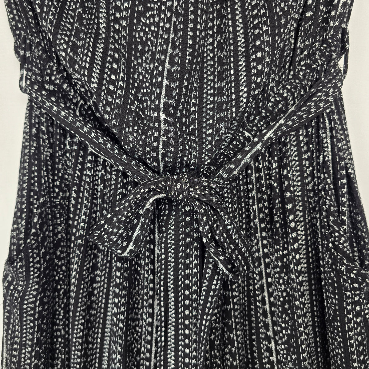 Dress Forum Strapless Wide‑Leg Jumpsuit – Black & White Print, Elastic Waist, Size Large