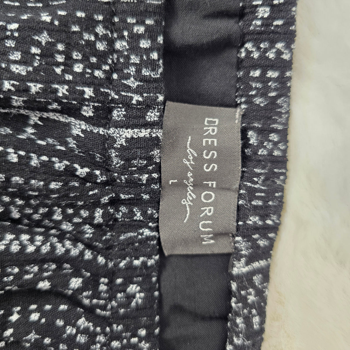 Dress Forum Strapless Wide‑Leg Jumpsuit – Black & White Print, Elastic Waist, Size Large